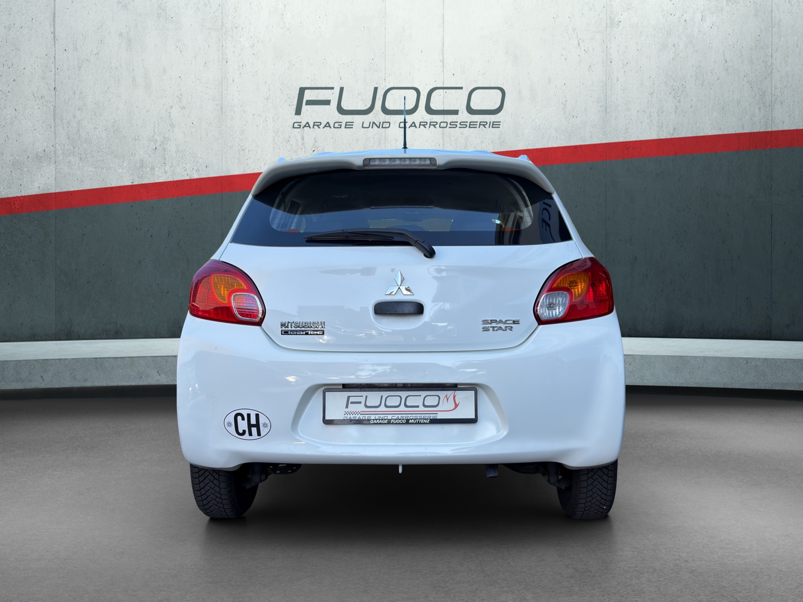 MITSUBISHI Space Star 1.0 Inform-showroom-element-3