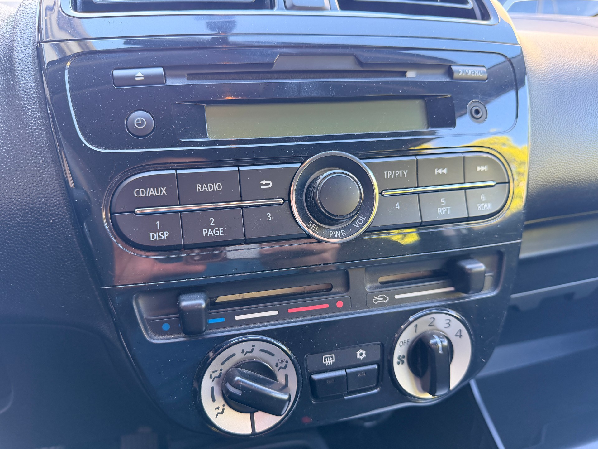 MITSUBISHI Space Star 1.0 Inform-image-24