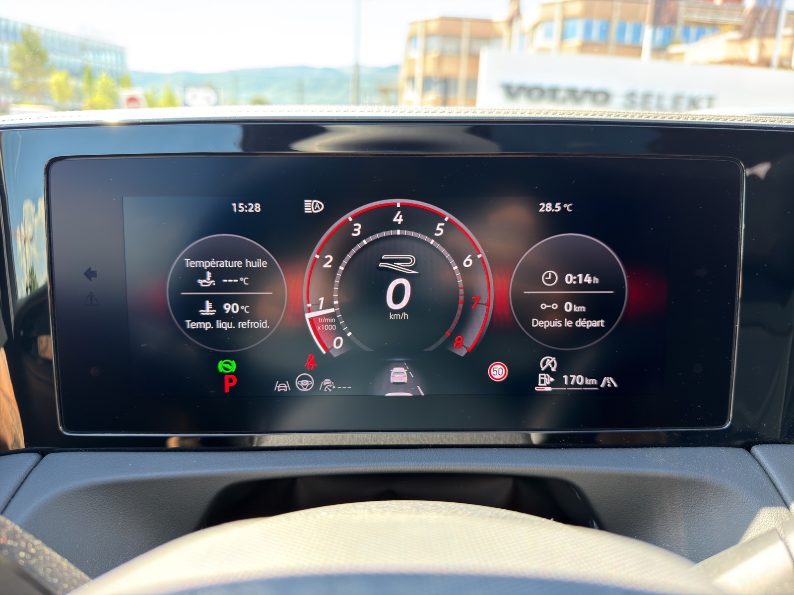 VW Tiguan 2.0 TSI DSG R-Line 4Motion-image-17