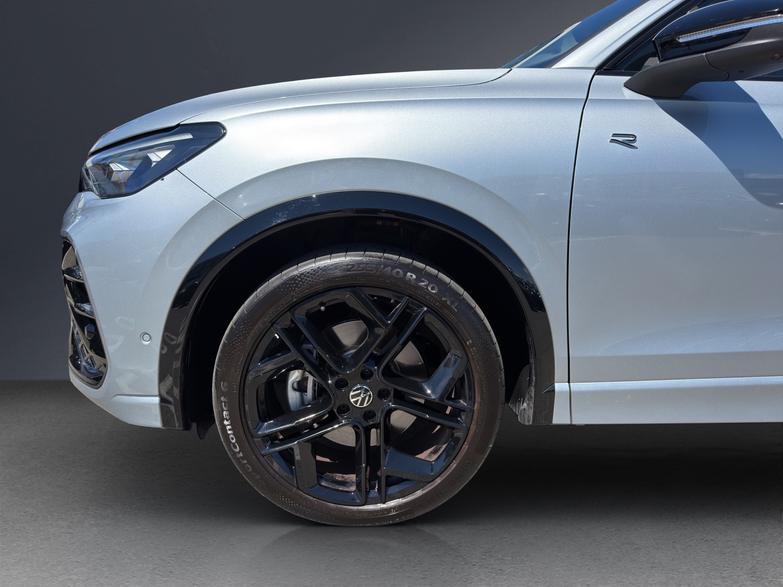 VW Tiguan 2.0 TSI DSG R-Line 4Motion-image-9