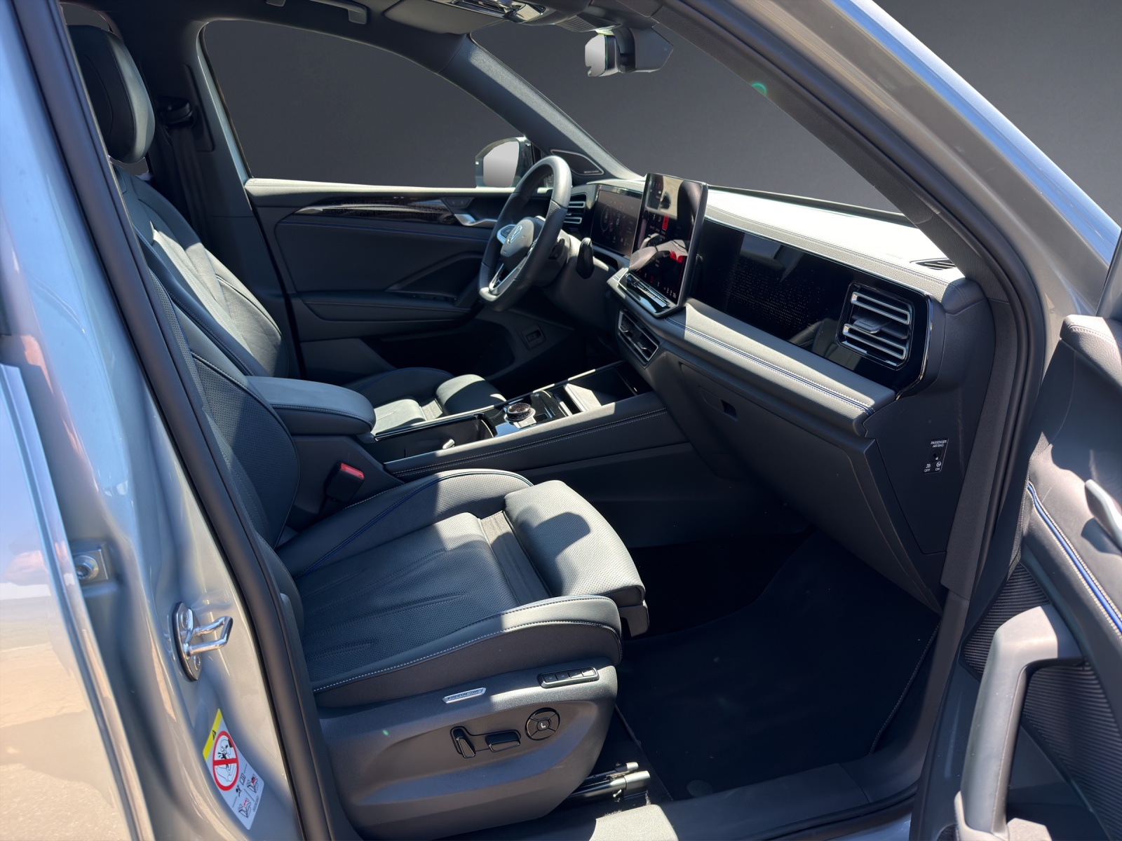 VW Tiguan 2.0 TSI DSG R-Line 4Motion-image-6