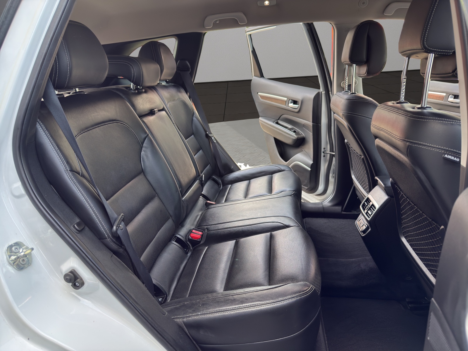 RENAULT Koleos 2.0 dCi Intens 4x4 Xtronic CVT-image-17