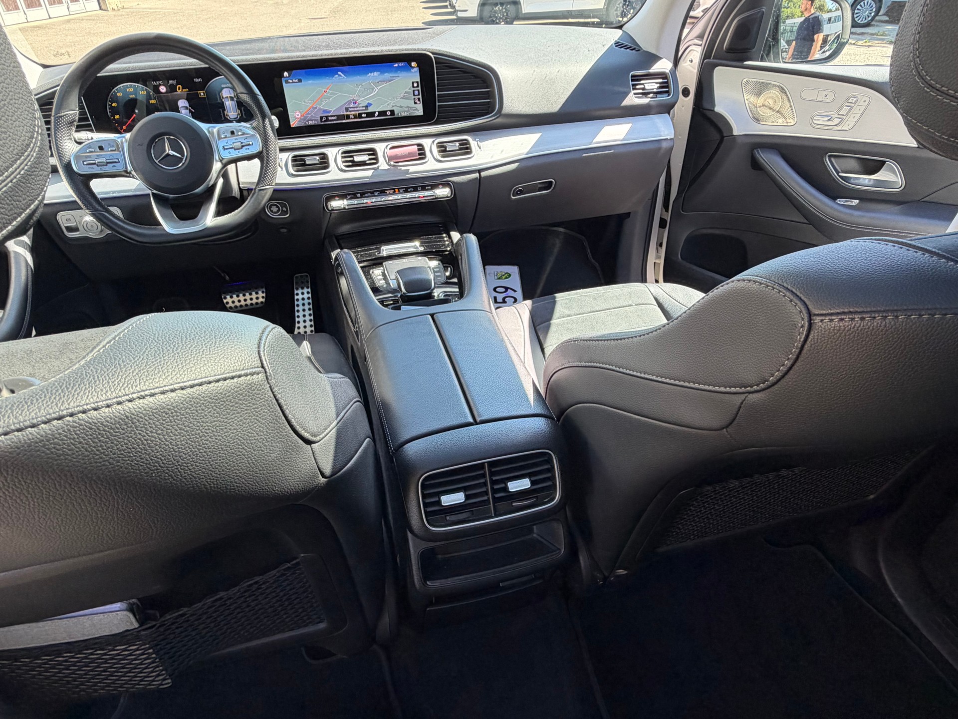 MERCEDES-BENZ GLE 400 d 4Matic AMG Line 9G-Tronic-image-5