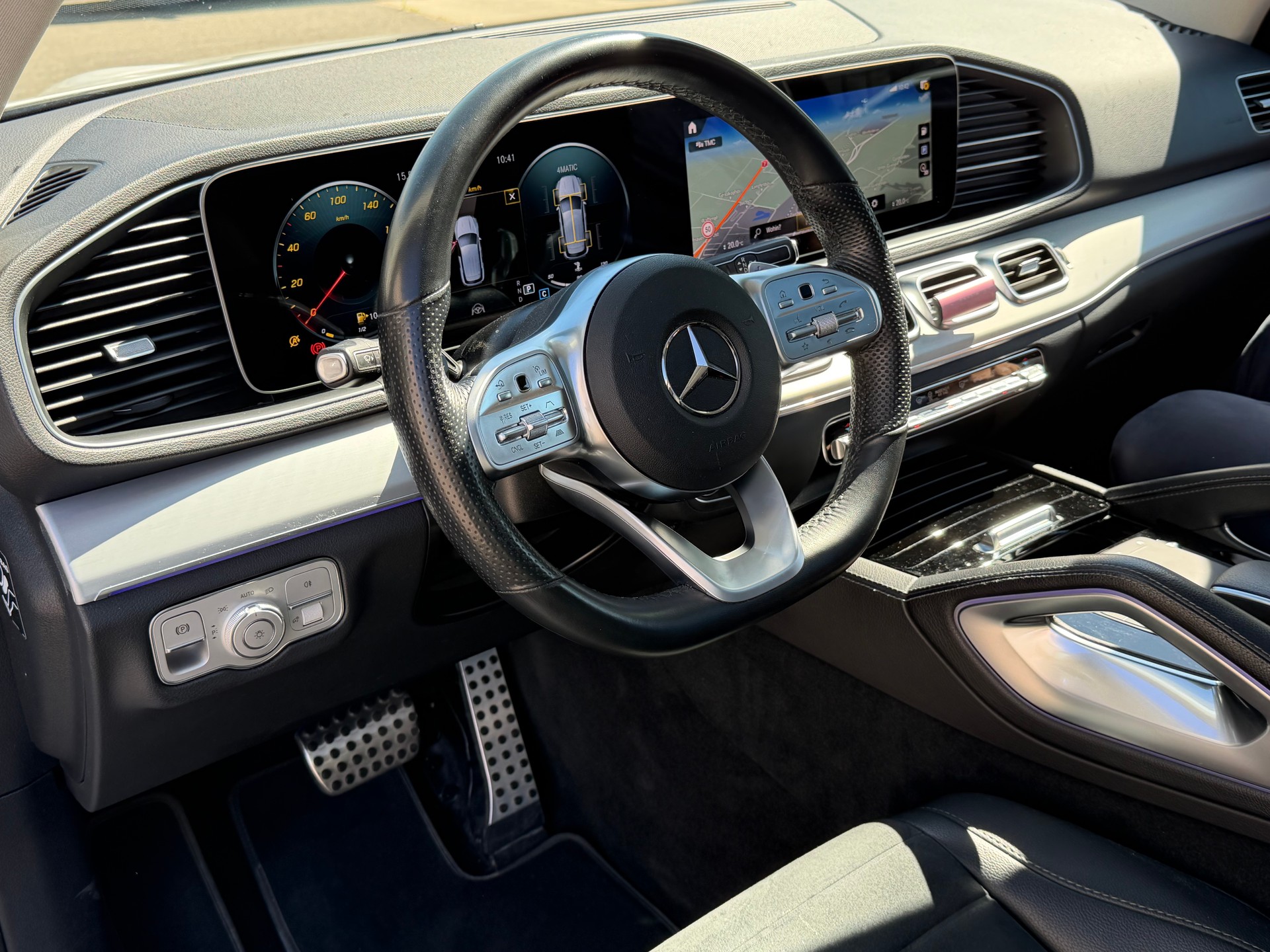 MERCEDES-BENZ GLE 400 d 4Matic AMG Line 9G-Tronic-image-6