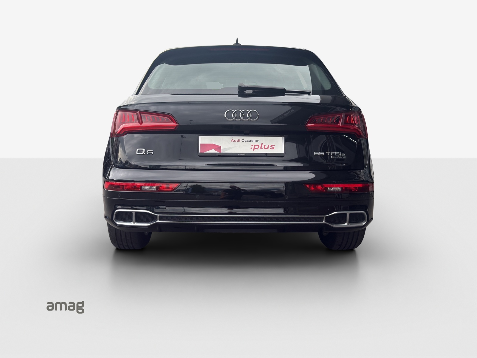 AUDI Q5 55 TFSI e sport quattro-showroom-element-3