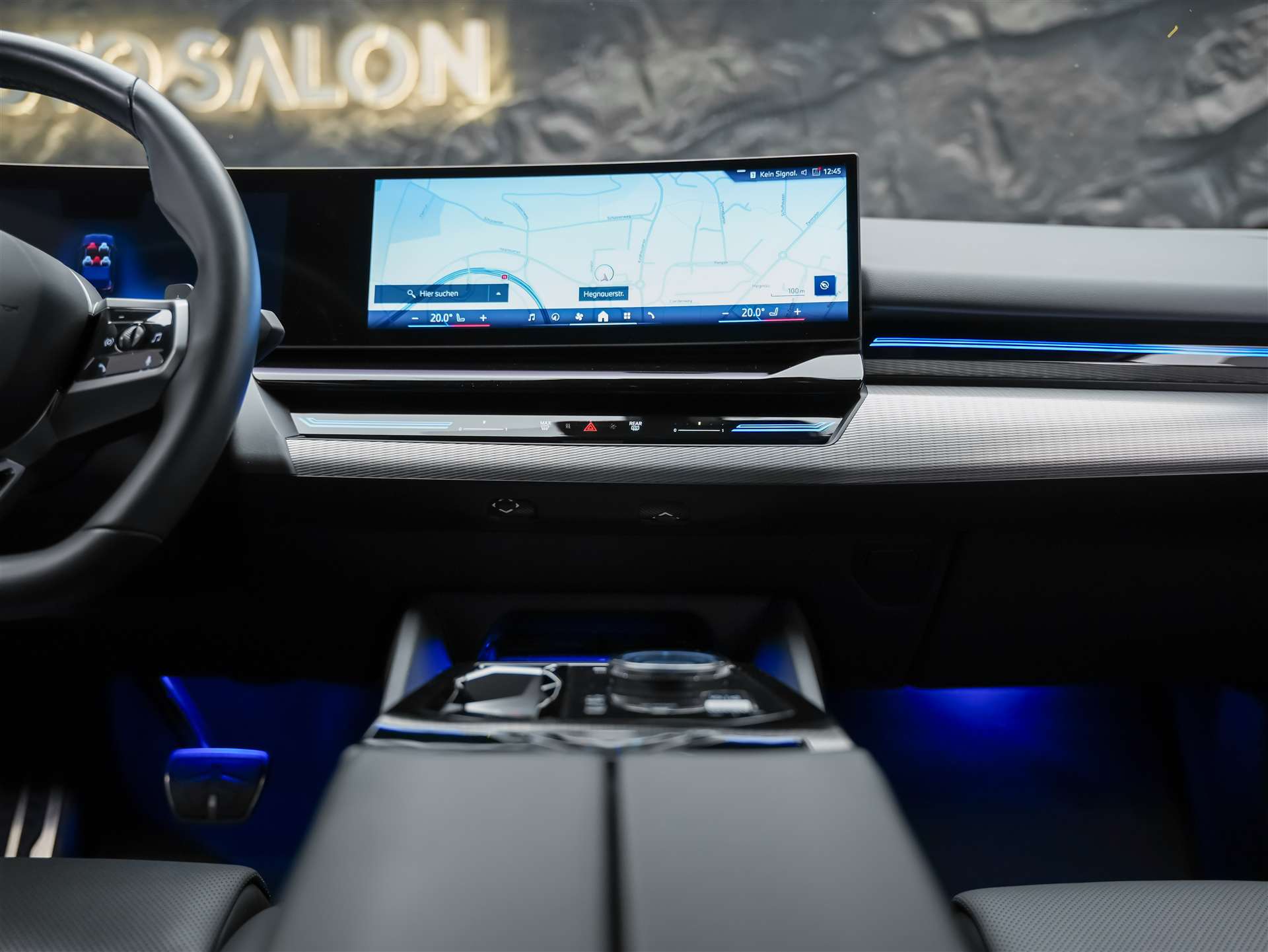 BMW 520i M Sport Steptronic *El. Sitze mit Memory*Abstandsregler*Sitzheizung*-image-19