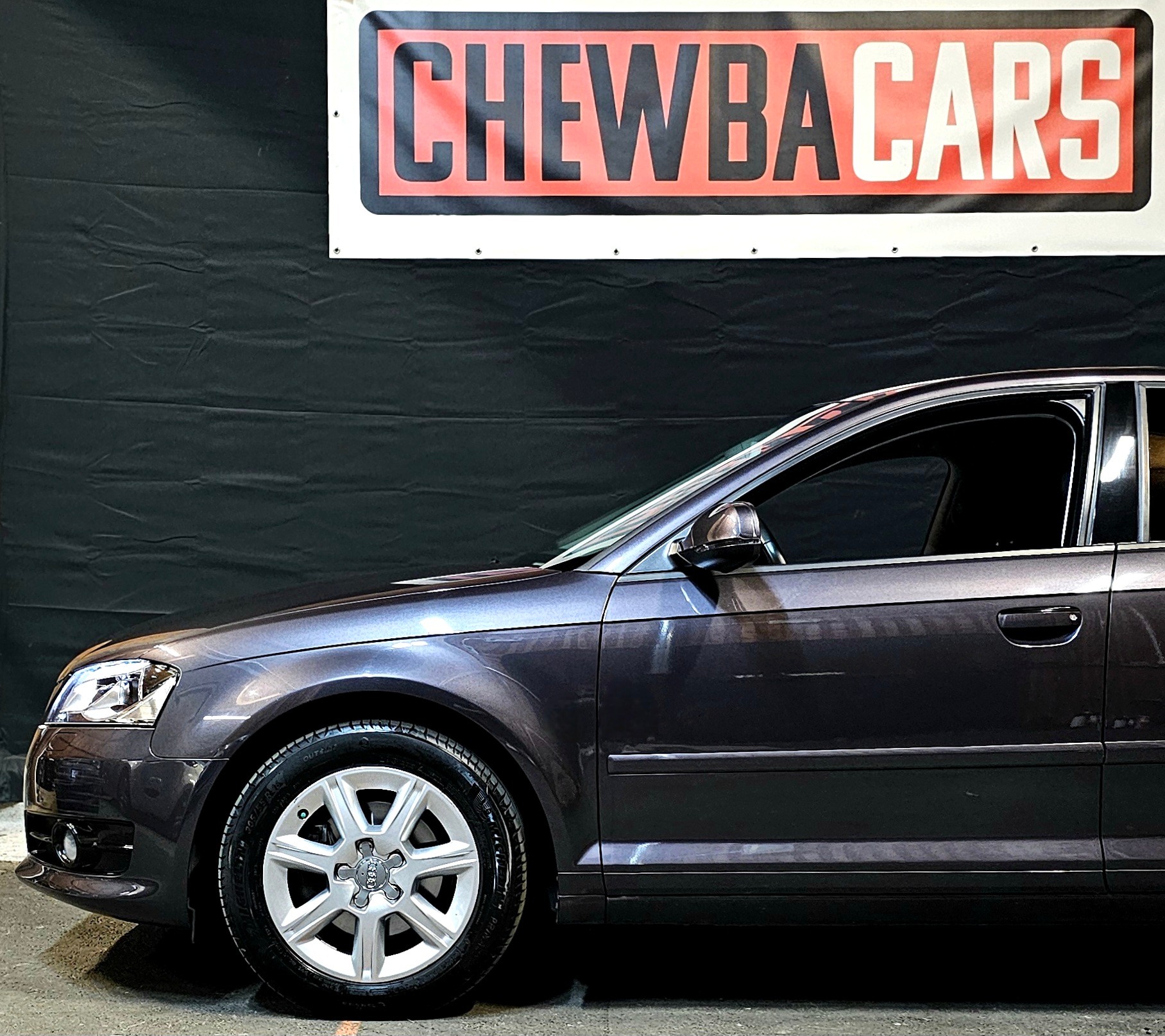 AUDI A3 Sportback 1.4 TFSI Attraction-showroom-element-2