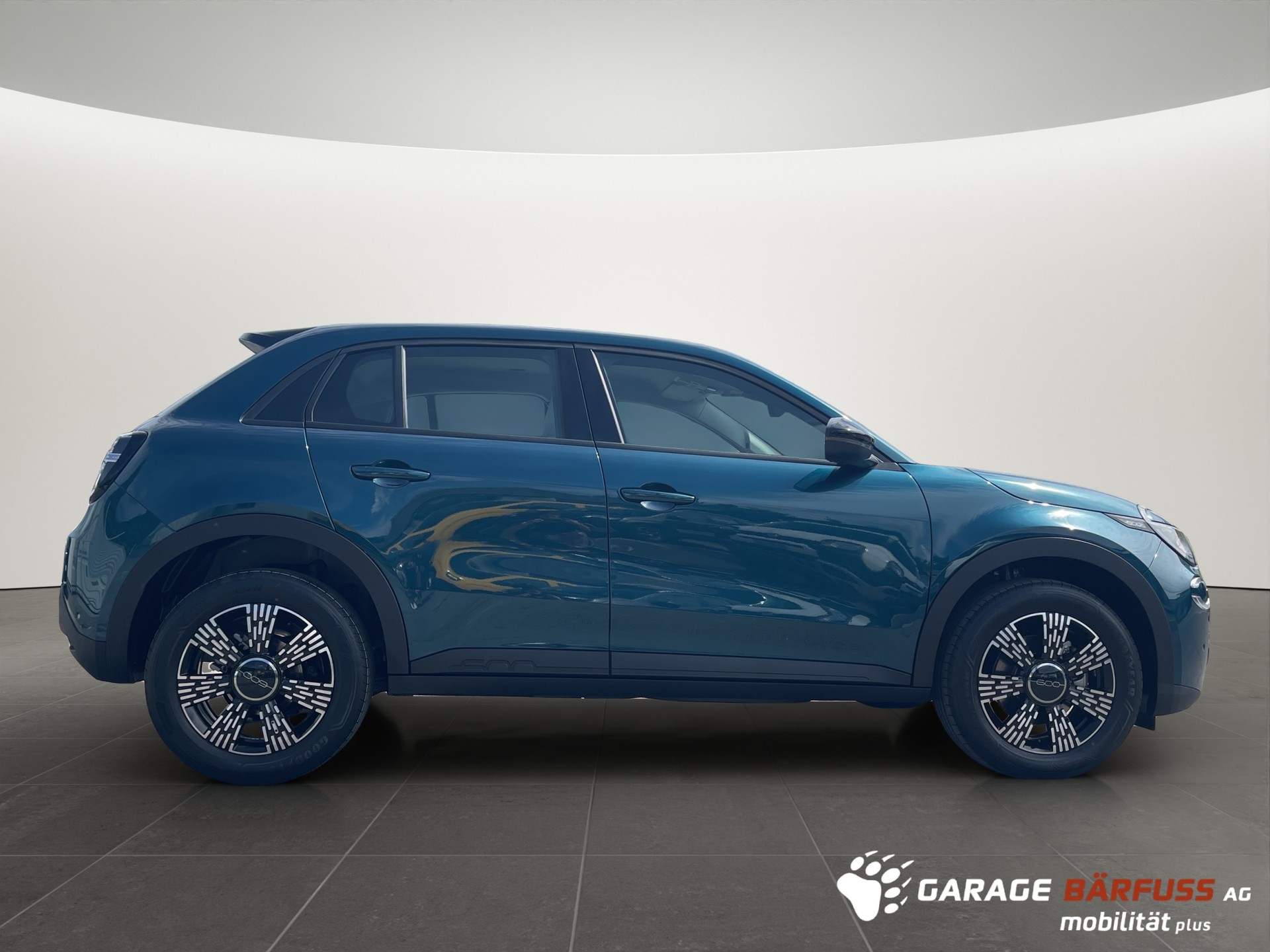 FIAT 600 1.2 Hybrid Icon Swiss Edition-image-5