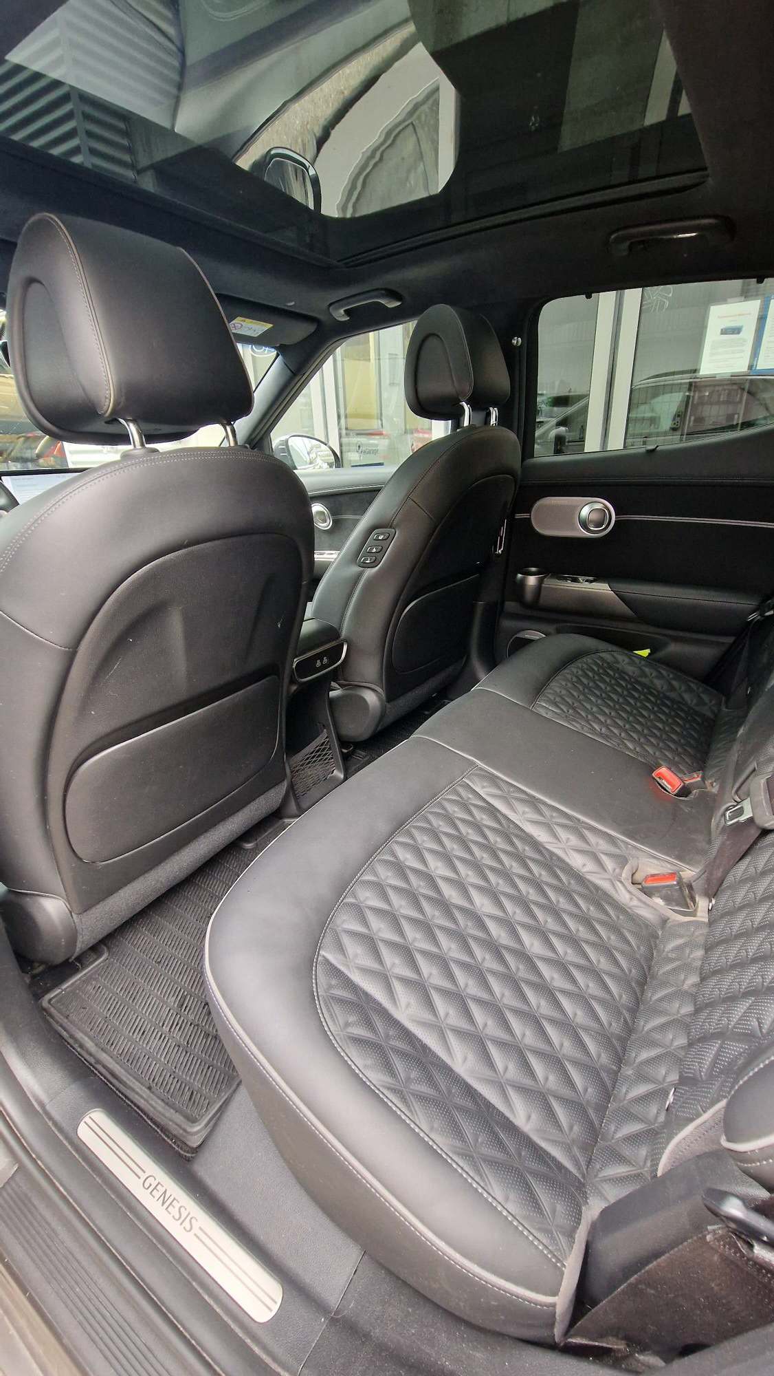 GENESIS GV60 Dual Motor Sport AWD-image-15