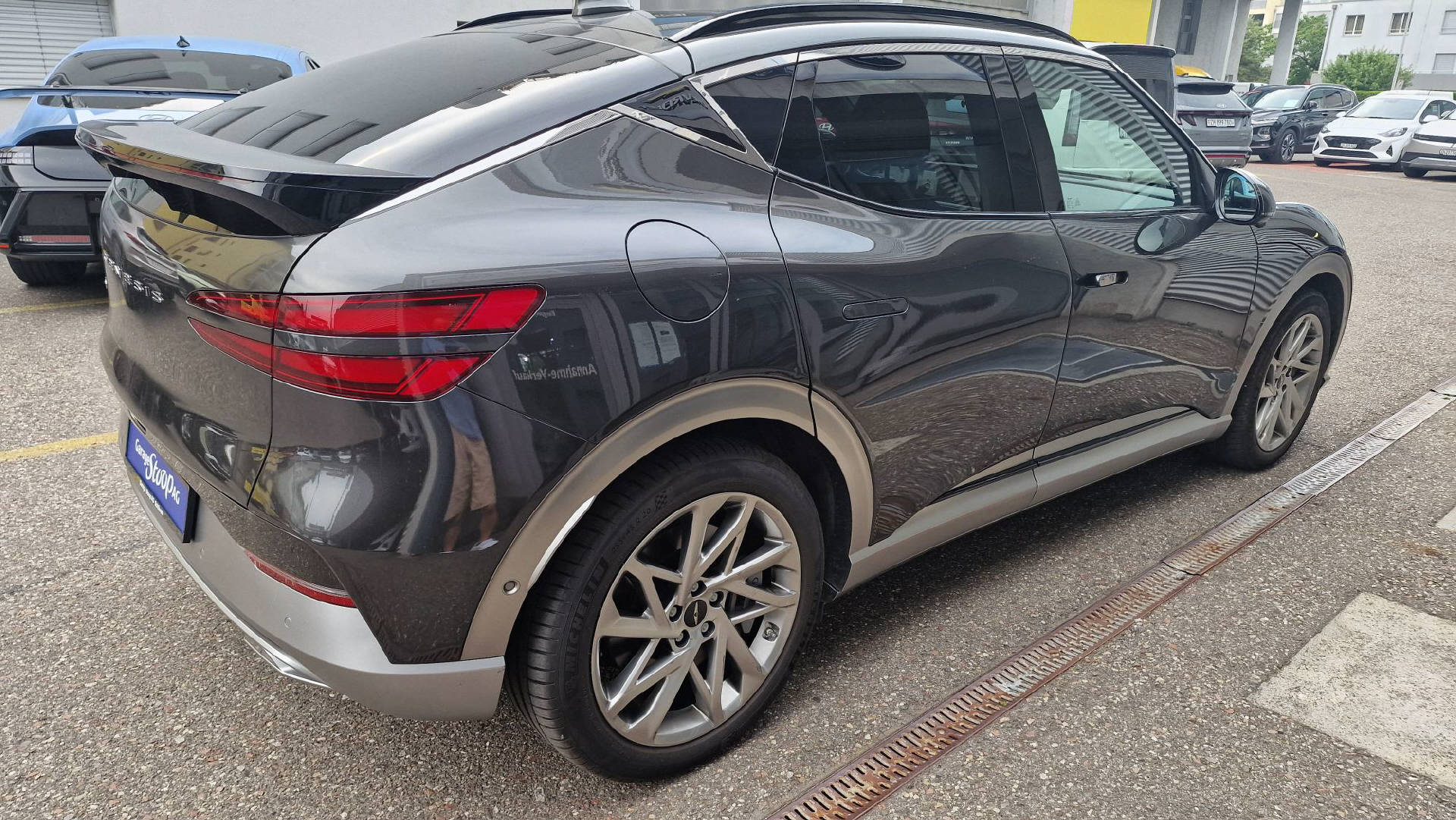 GENESIS GV60 Dual Motor Sport AWD-image-6