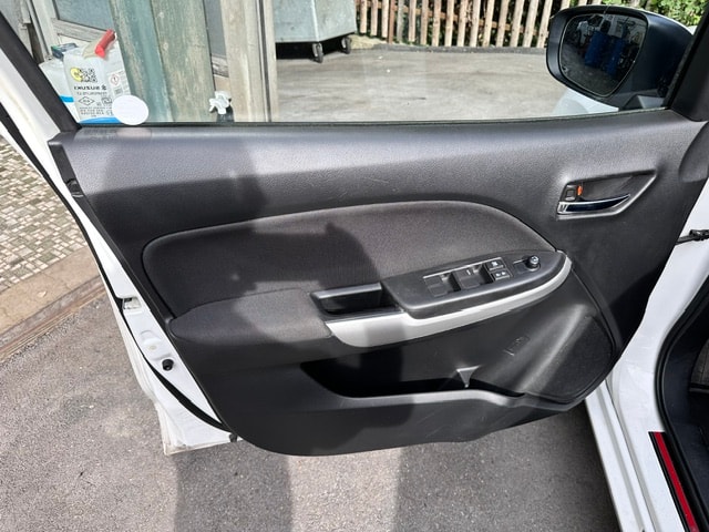 SUZUKI Baleno 1.0 Boosterjet Sergio Cellano Top-image-11