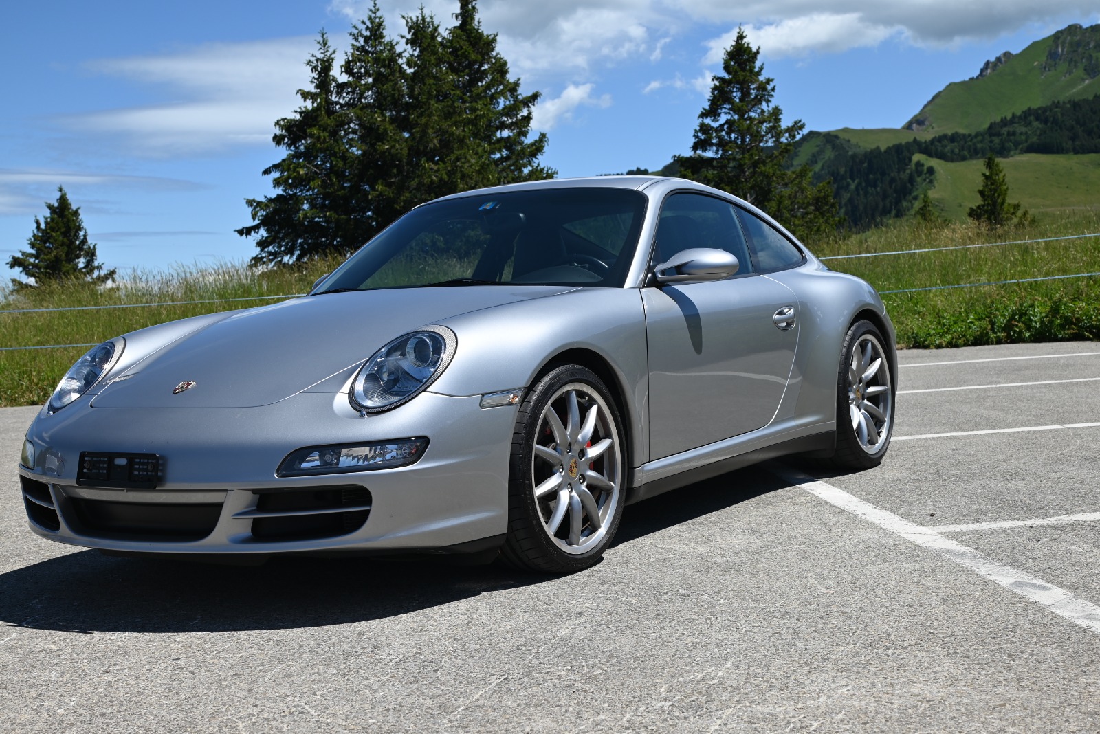 PORSCHE 911 Carrera 4S