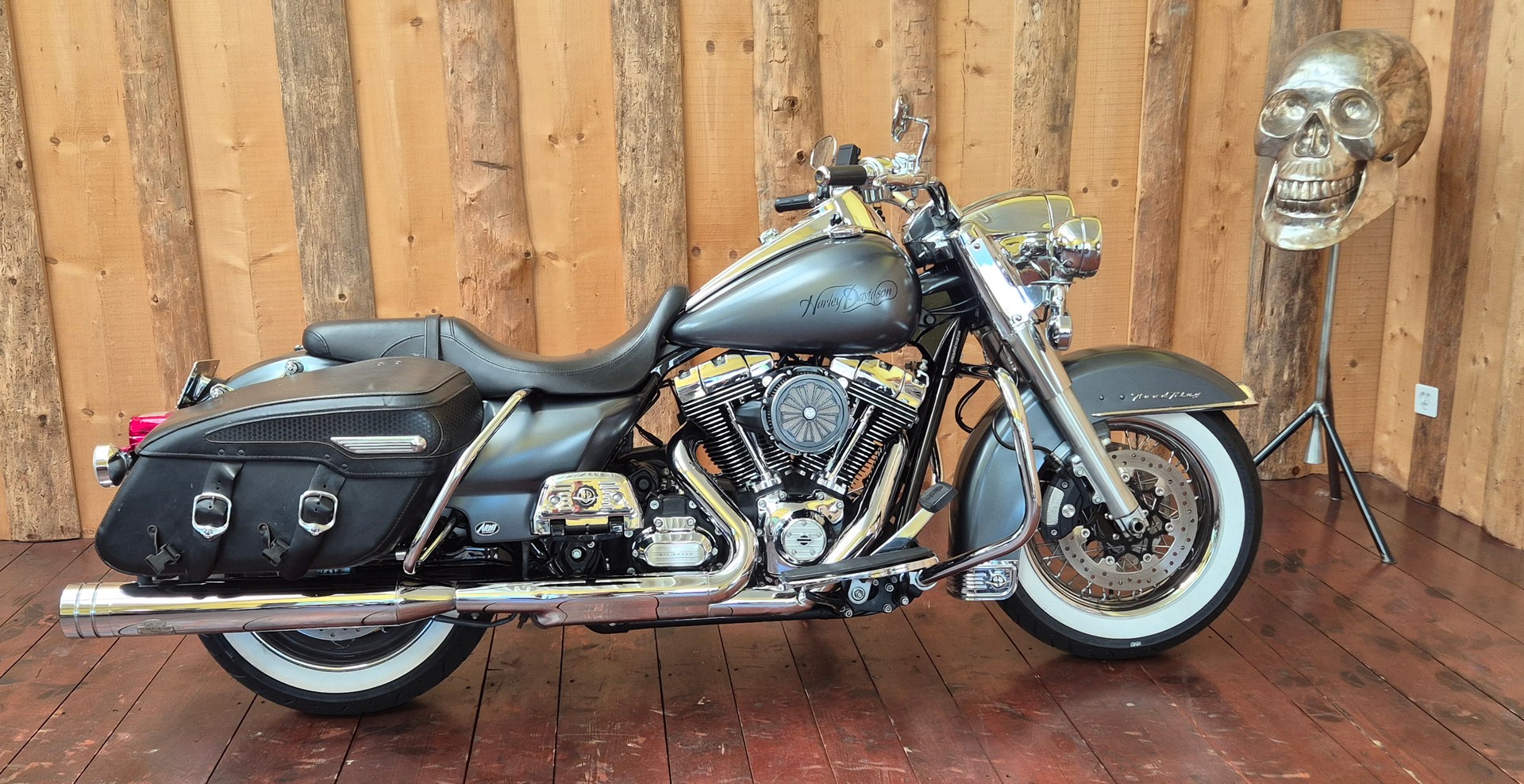 HARLEY-DAVIDSON FLHRC Road King Classic 103 ABS-image-0