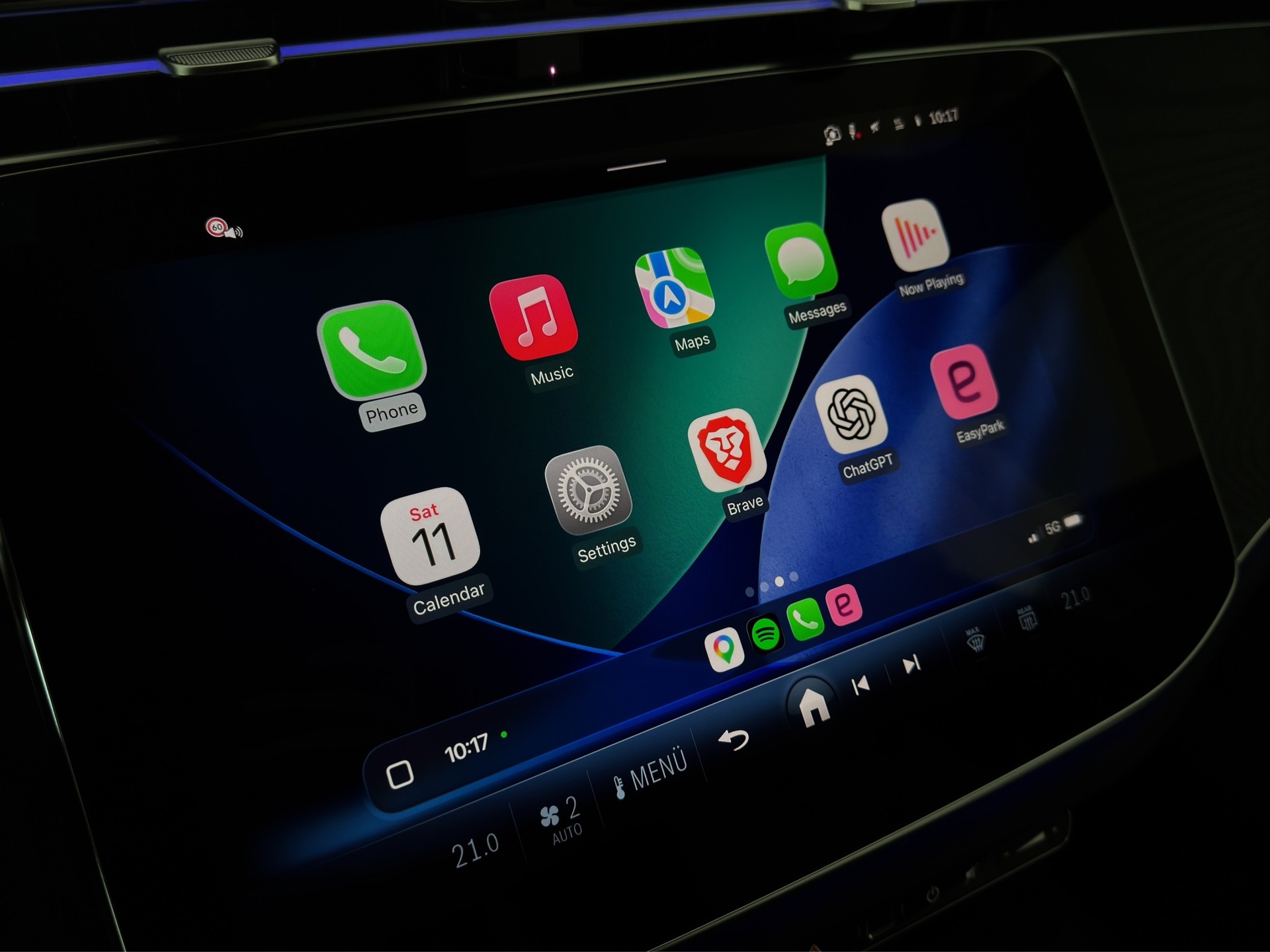 MERCEDES-BENZ E 200 9G-Tronic AMG Line "360°Kamera-Distronic-Totwinkel"-image-18