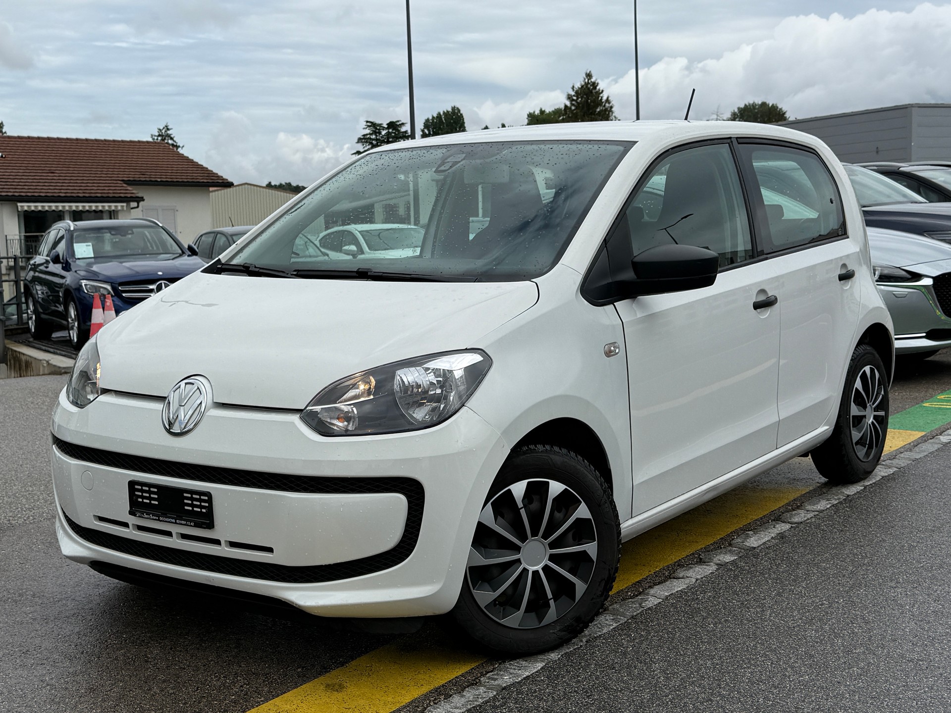 VW Up 1.0 white up Art on Ice - Nouvelle Expertise - NEU MFK : 24.08.2026 - Service Fait à Jour - Frischer Service