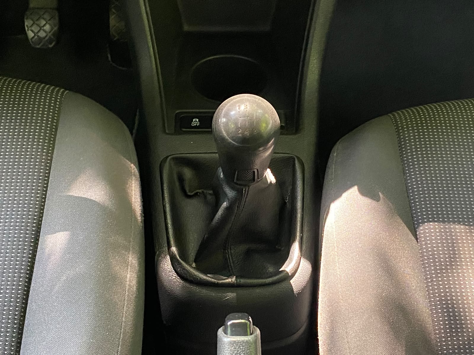VW Up 1.0 white up Art on Ice - Nouvelle Expertise - NEU MFK : 20.07.2026 - Service Fait à Jour - Frischer Service-image-17