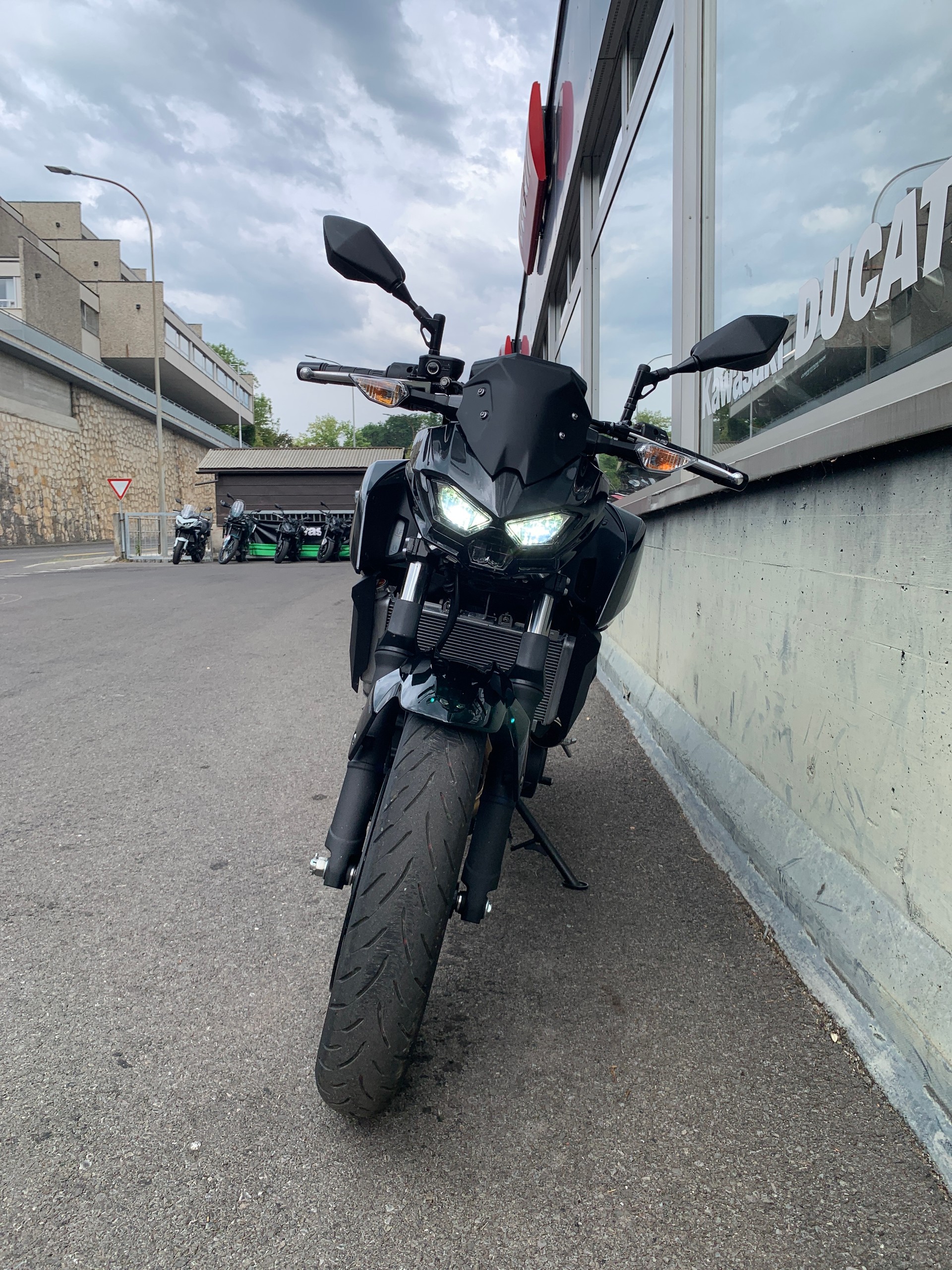 KAWASAKI Z 500-image-2