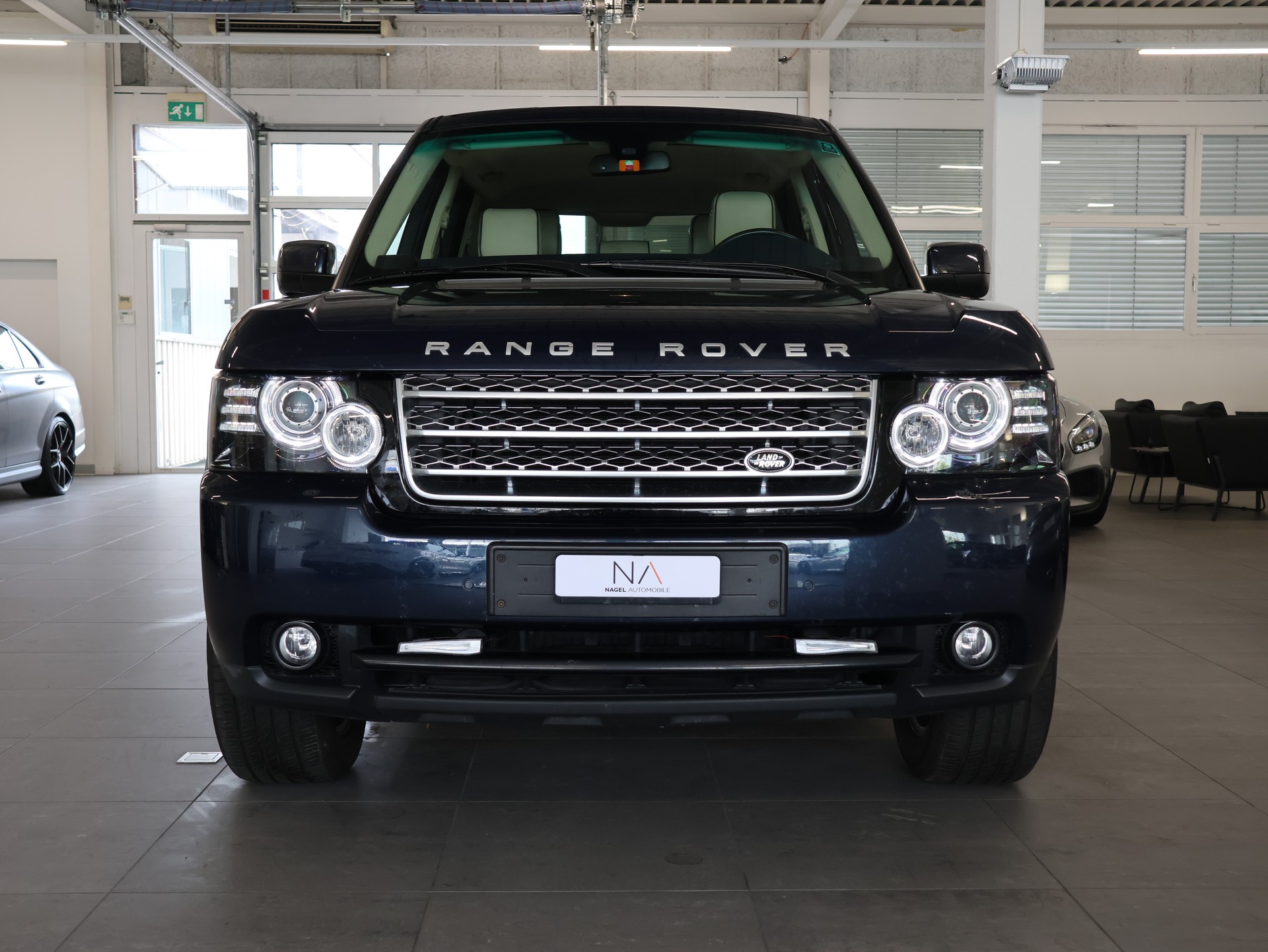 LAND ROVER Range Rover 4.4 TDV8 HSE Automatic *Panoramadach* *Rückfahrkamera* *Originaler Clarion 6-fach-CD-Wechsler*-showroom-element-2