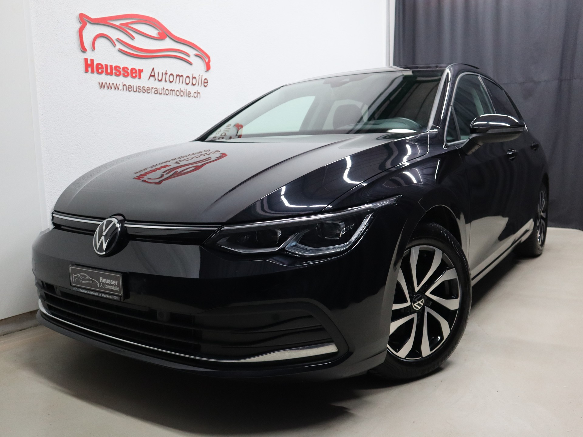 VW Golf 2.0 TDI Life DSG - Panorama - IQ Light - Navi - Head-Up - AHK - Kamera - 150 PS