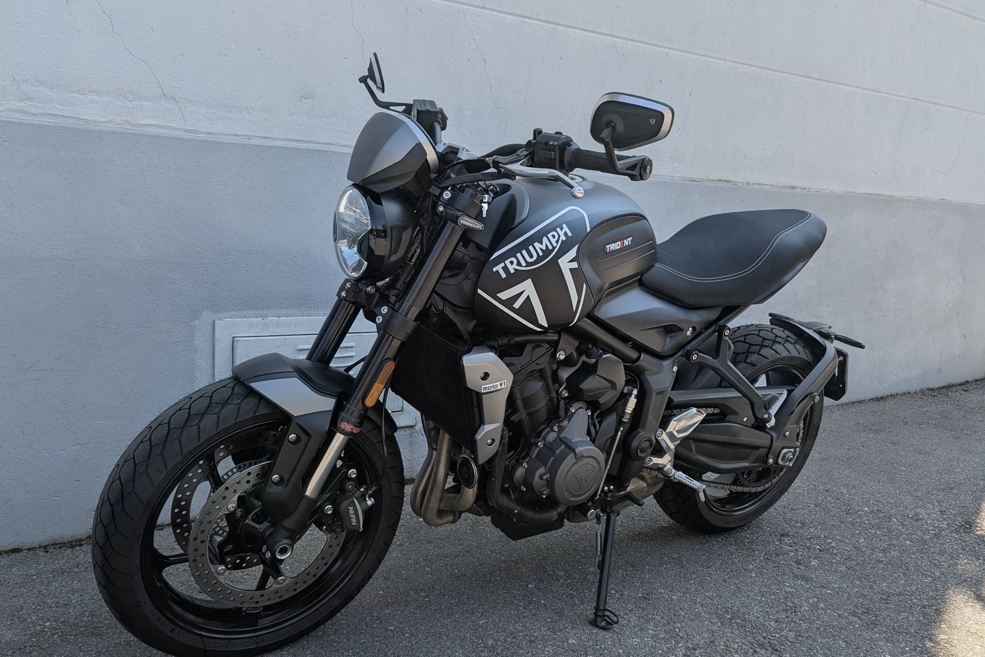 TRIUMPH Trident 660-image-3