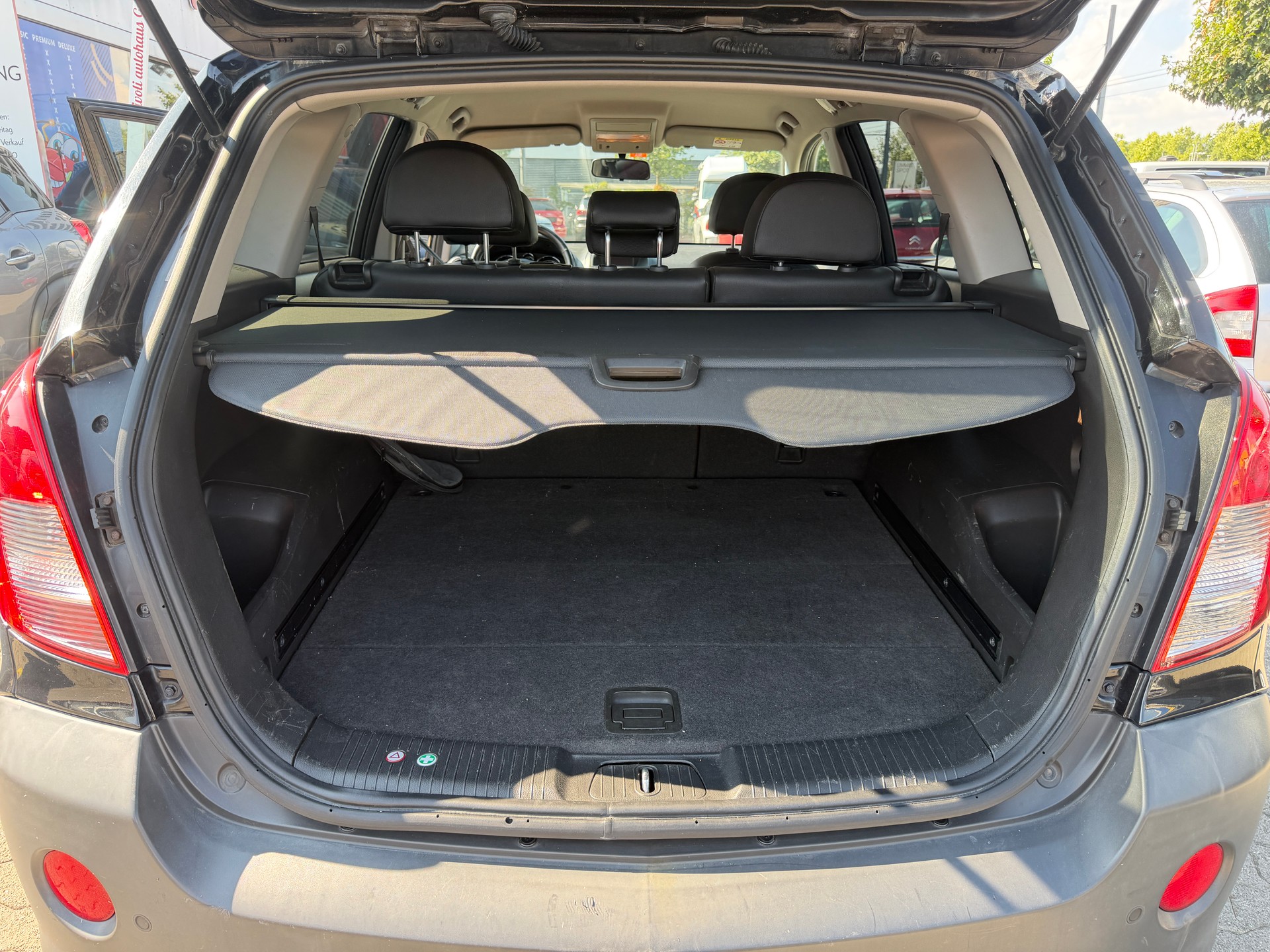 OPEL Antara 2.2 CDTi Cosmo 4WD Automatic-image-11