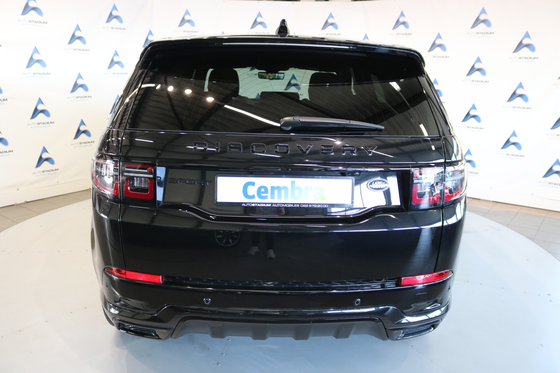 LAND ROVER Discovery Sport R Dyn P250 2.0 Si4 MHEV Base AT9-image-13