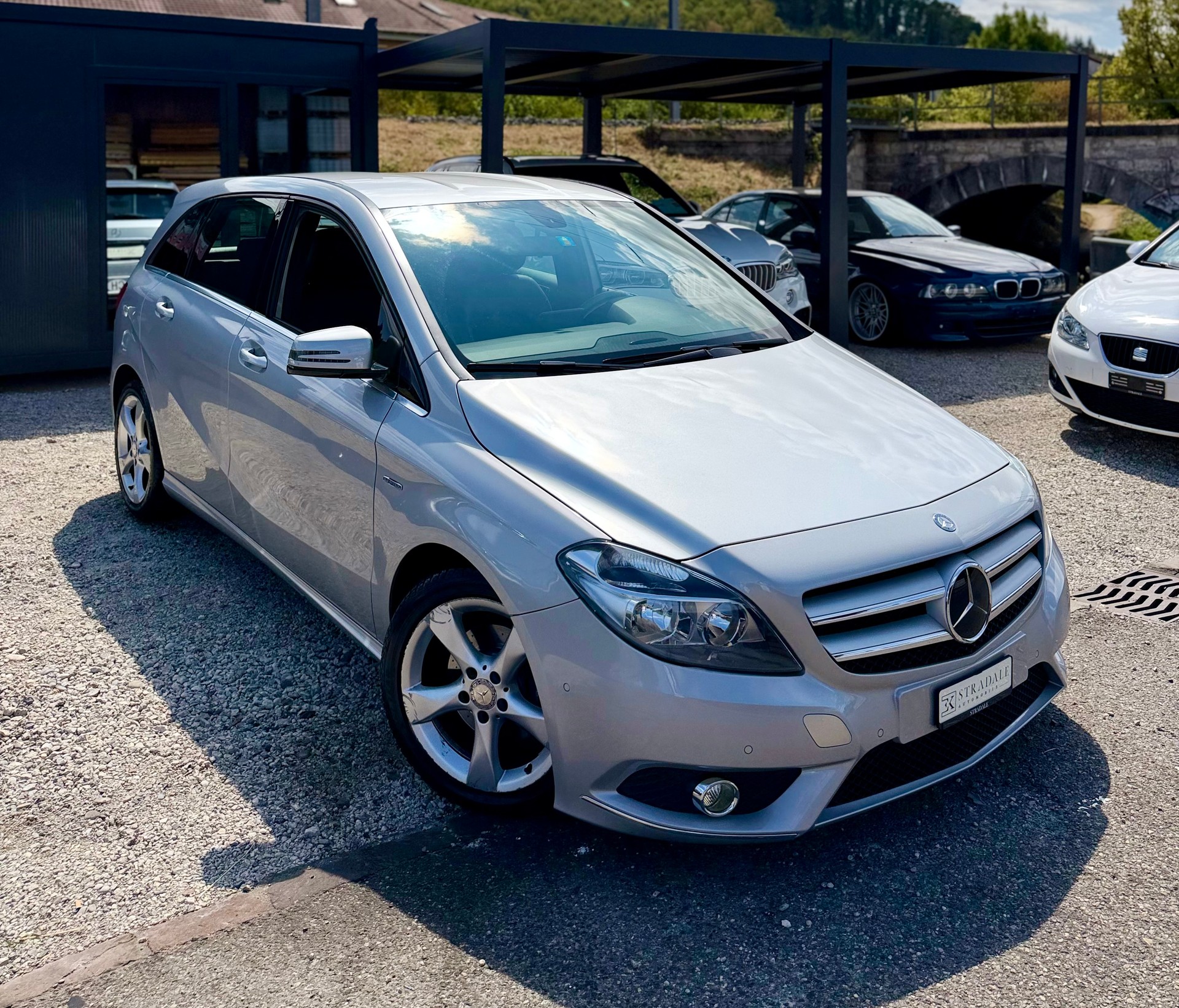 MERCEDES-BENZ B 180 Active Edition **Ab MFK **Bluetooth**