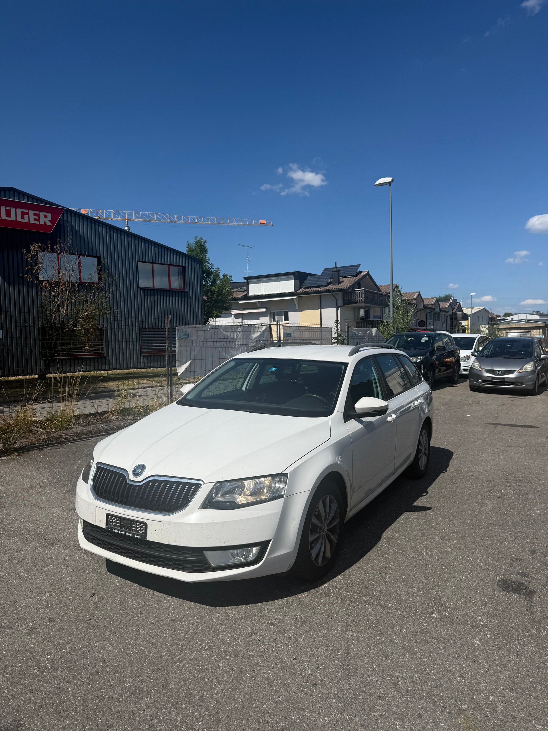 SKODA Octavia Combi 1.4 TSI Ambition-showroom-element-2
