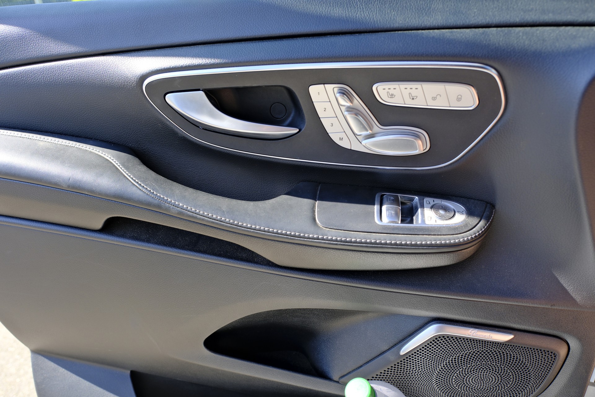 MERCEDES-BENZ V 250 d Swiss Edition AMG-image-8