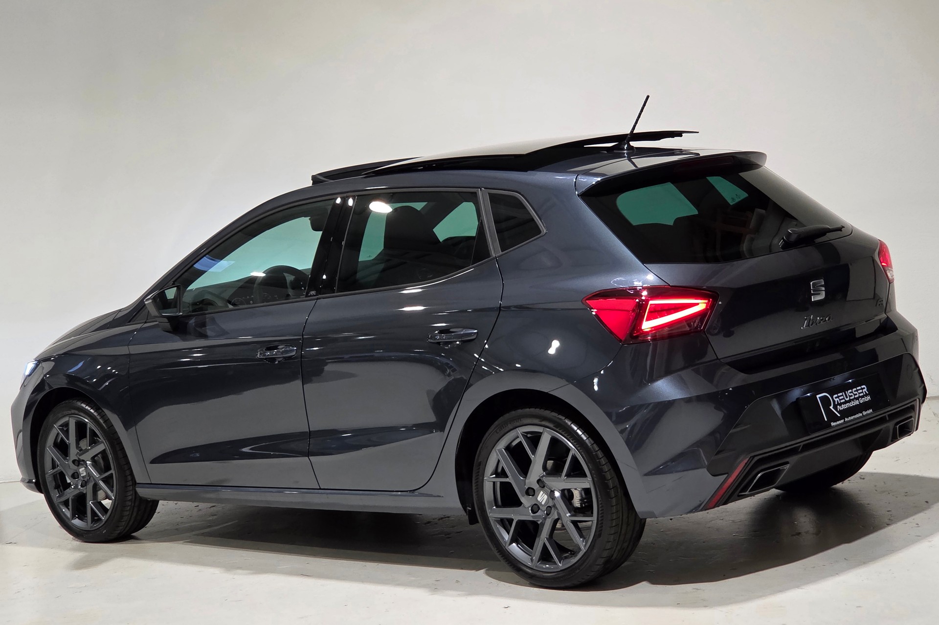 SEAT Ibiza 1.5 EcoTSI FR DSG-showroom-element-2