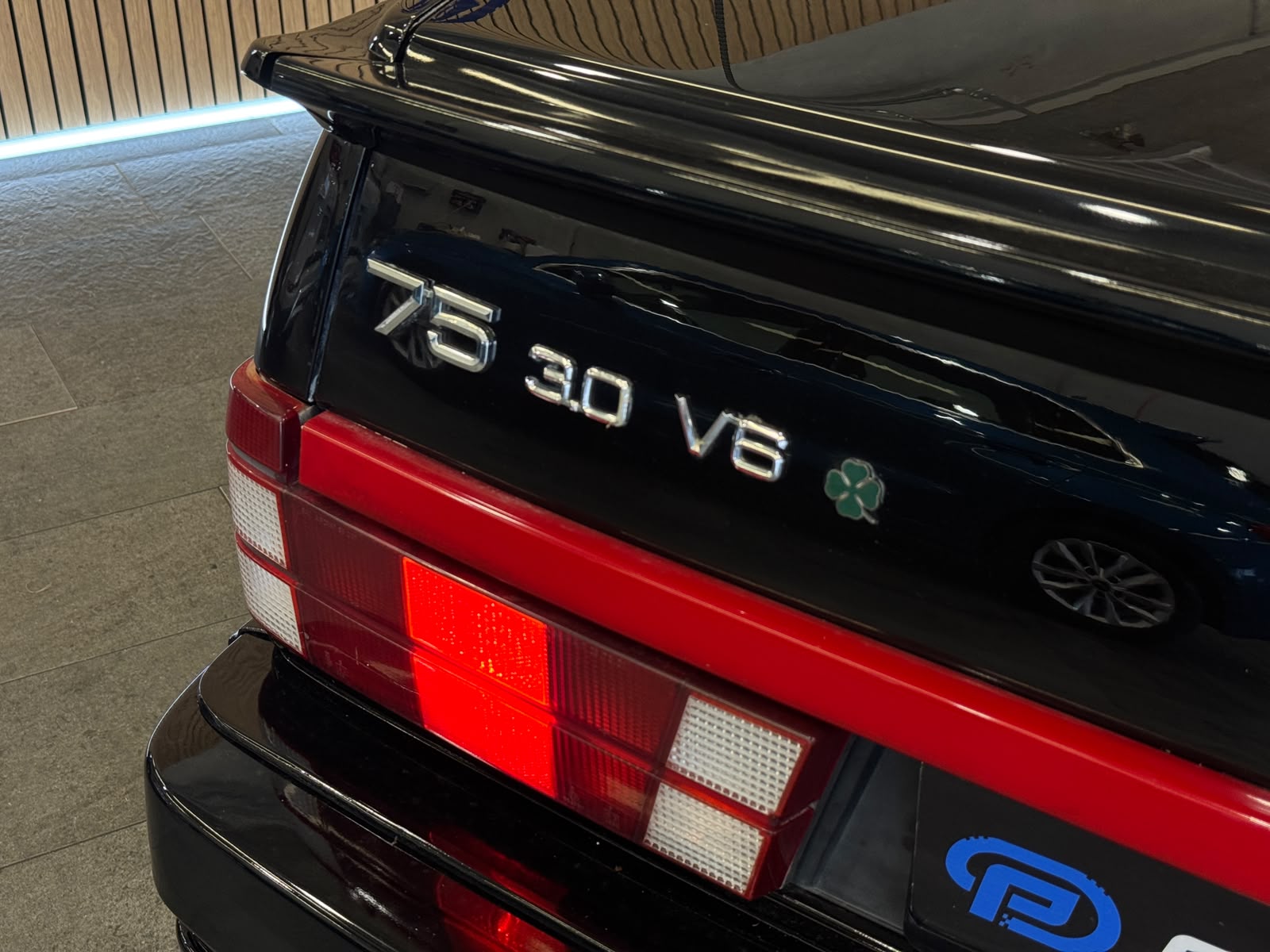 ALFA ROMEO 75 3.0 Q.Verde-image-8