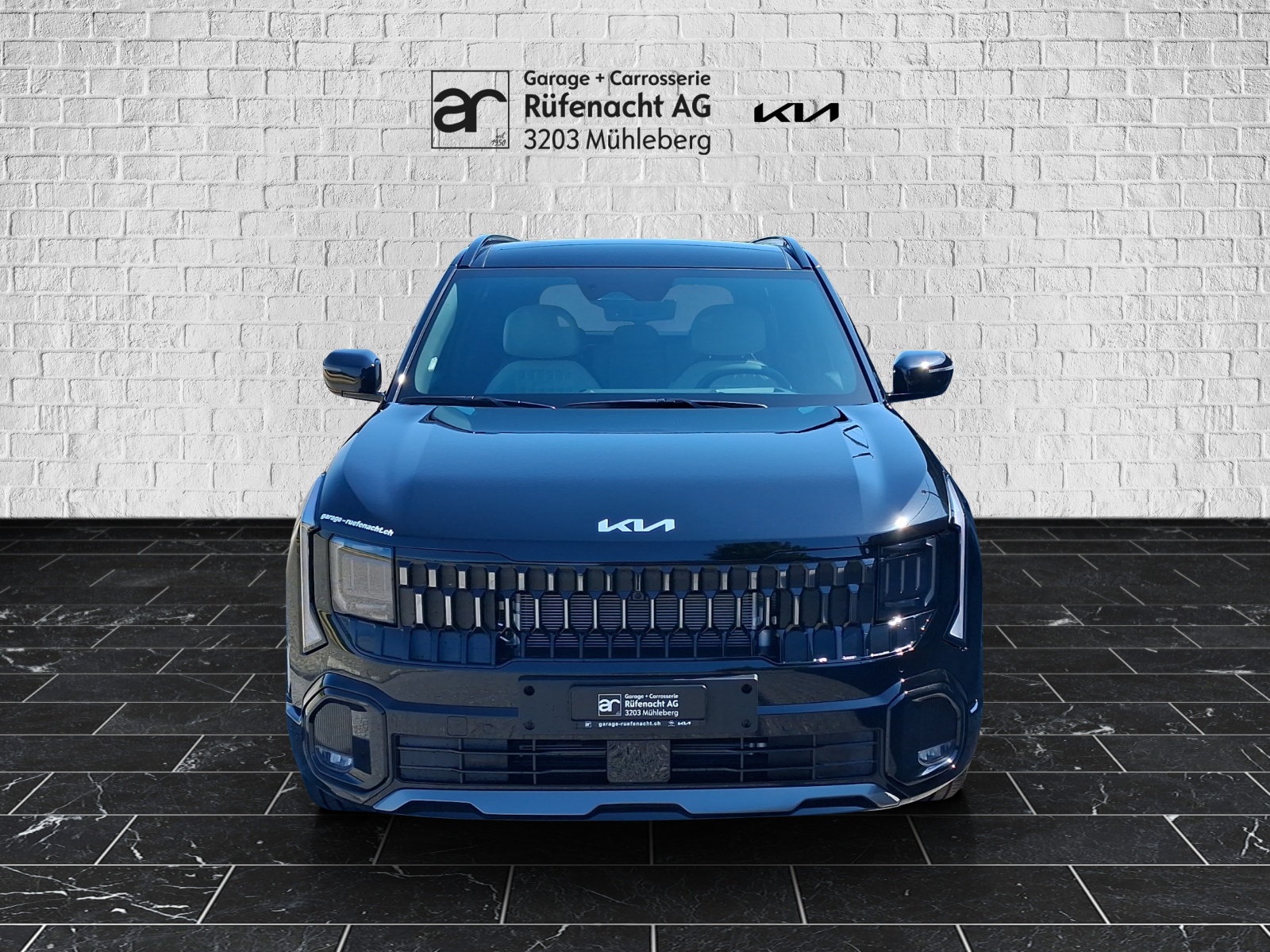 KIA Seltos 1.6 T-GDi GT-Line-showroom-element-2