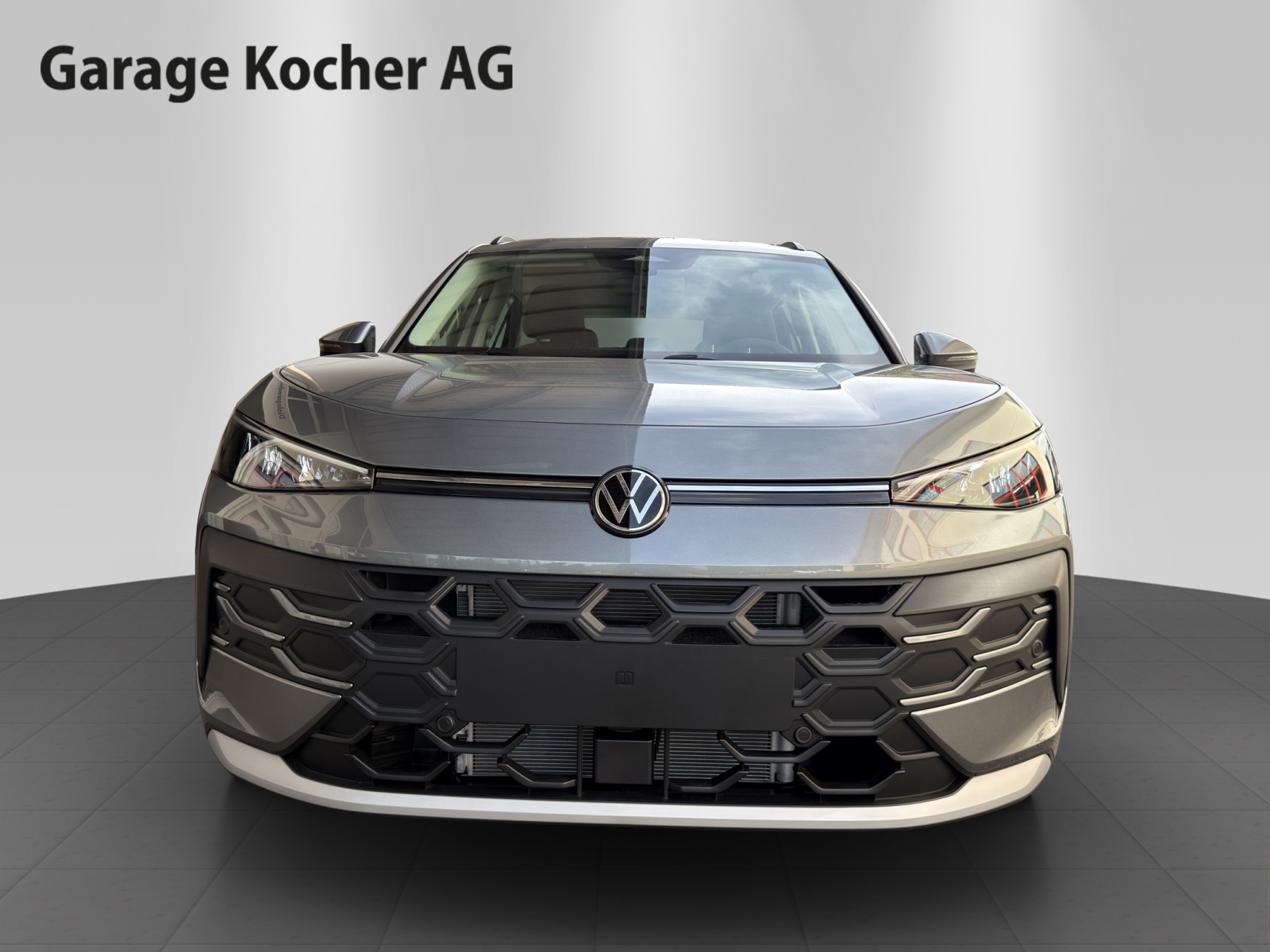 VW T-Roc 1.5 eTSI mHEV Trend DSG-showroom-element-1