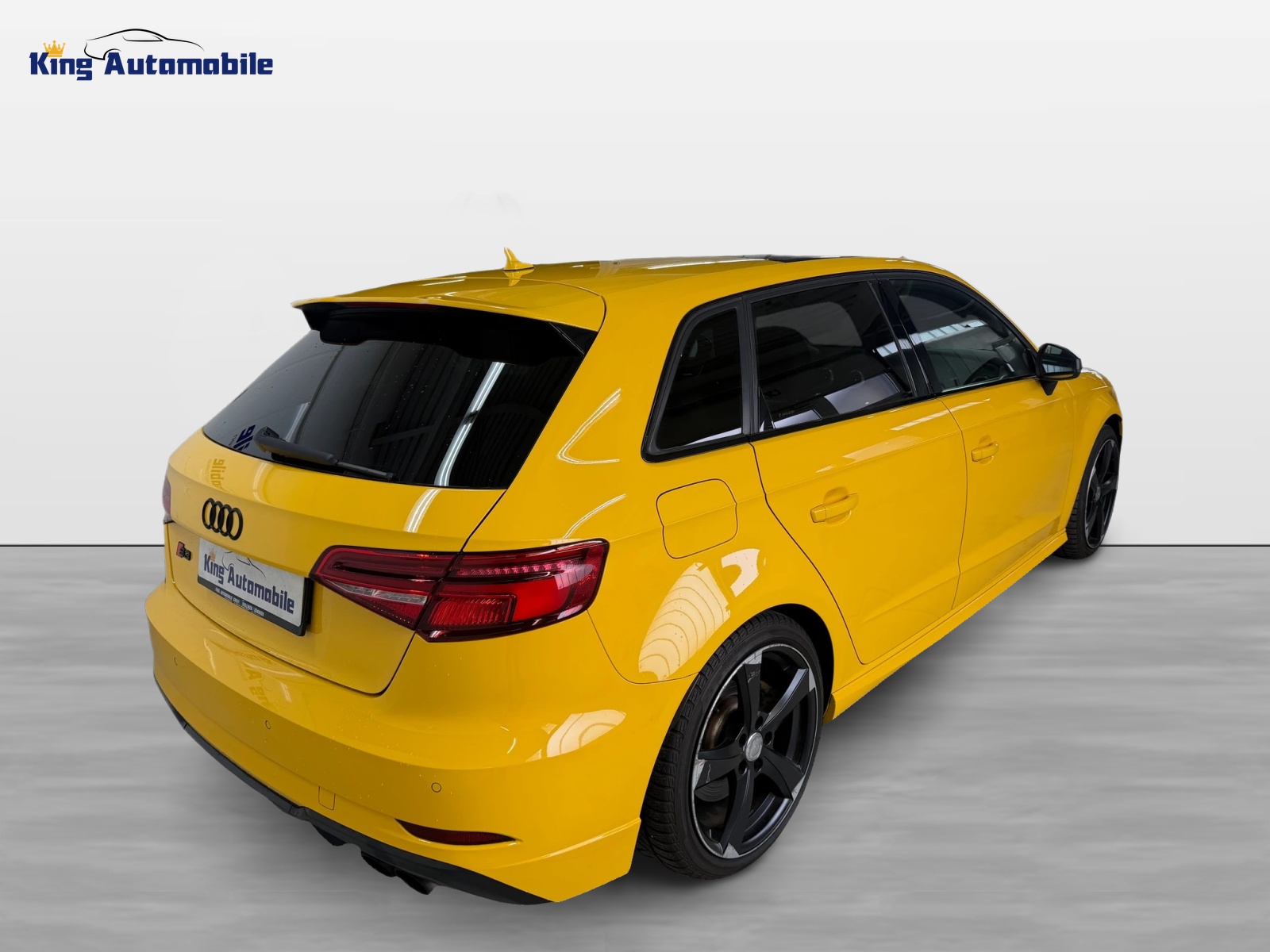 AUDI S3 Sportback 2.0 TFSI quattro S-tronic | Frisch MFK | Pano Dach | Bang & Olufsen-image-4