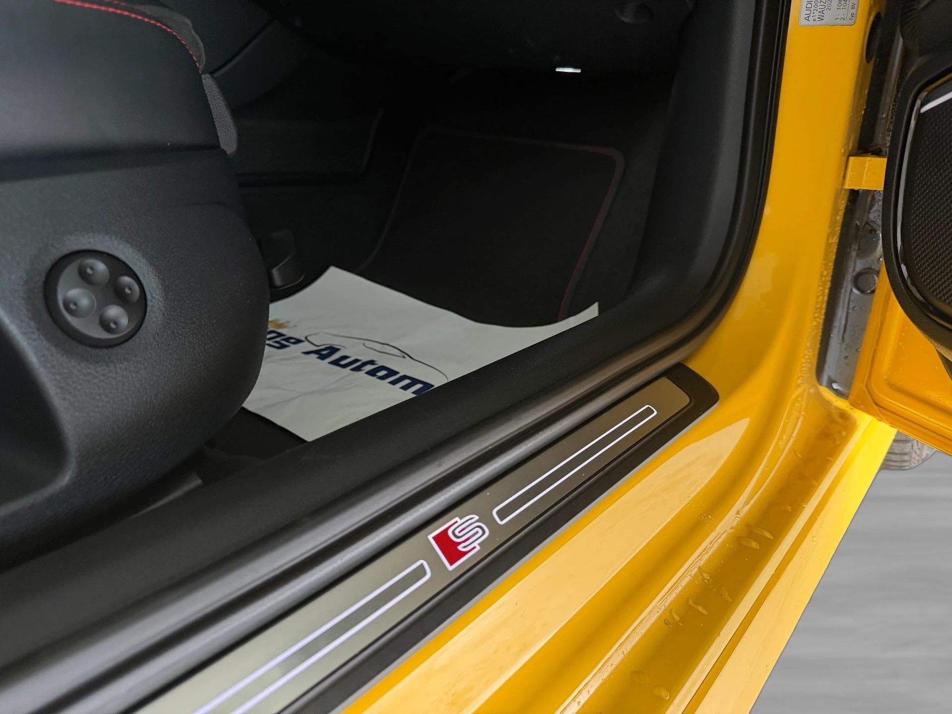 AUDI S3 Sportback 2.0 TFSI quattro S-tronic | Frisch MFK | Pano Dach | Bang & Olufsen-image-7
