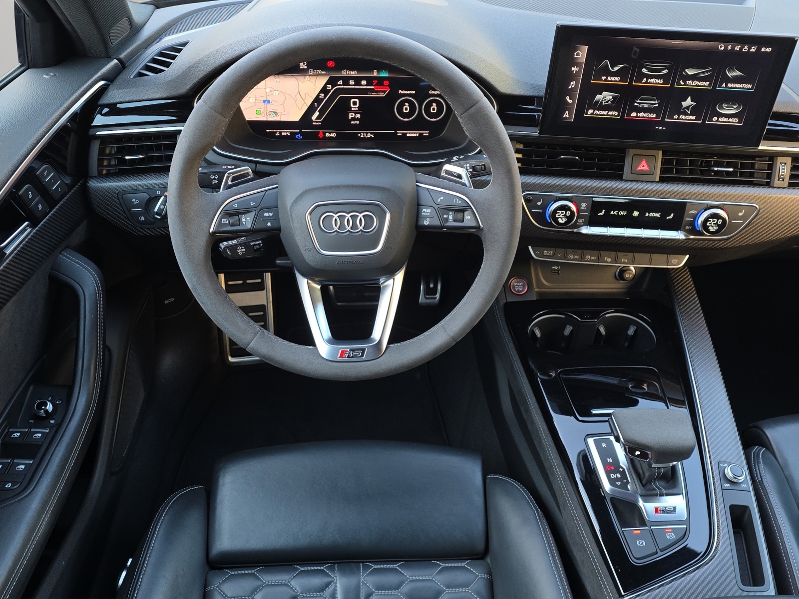 AUDI RS4 Avant quattro tiptronic-image-9