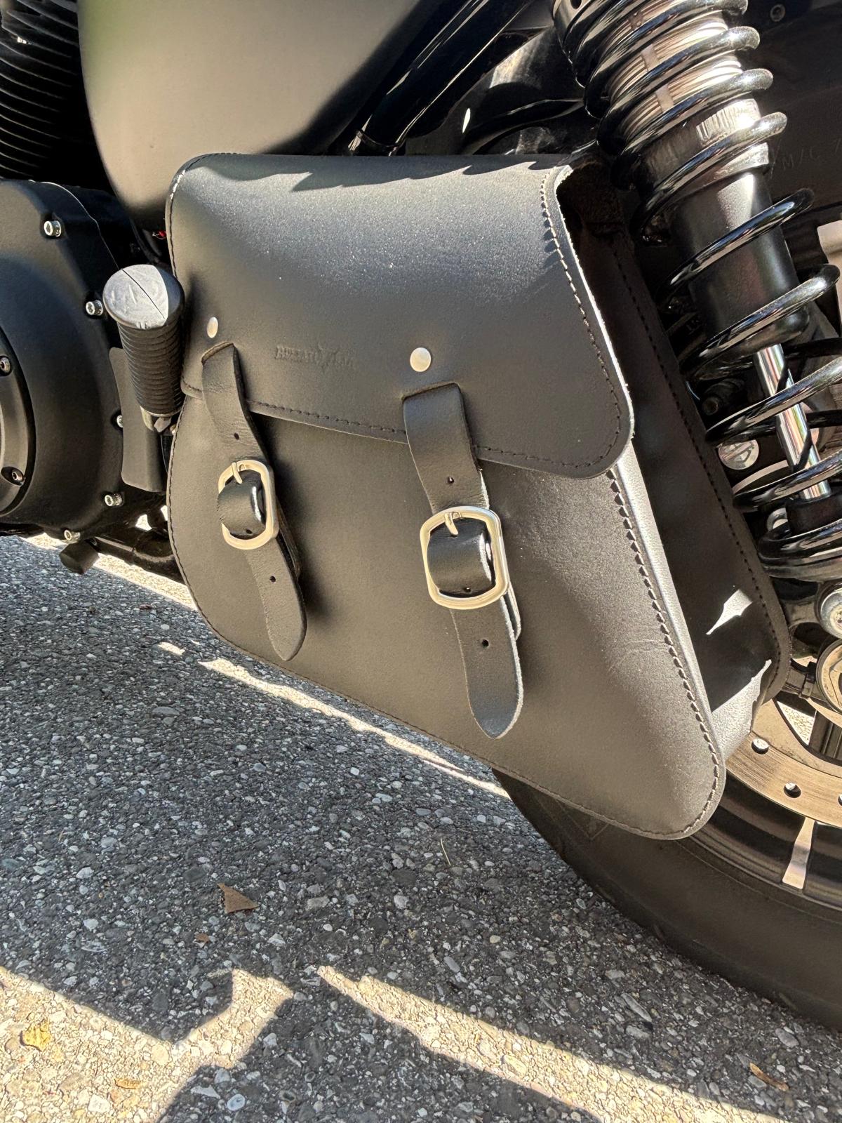 HARLEY-DAVIDSON XL 883 N Sportster Iron ABS-image-10
