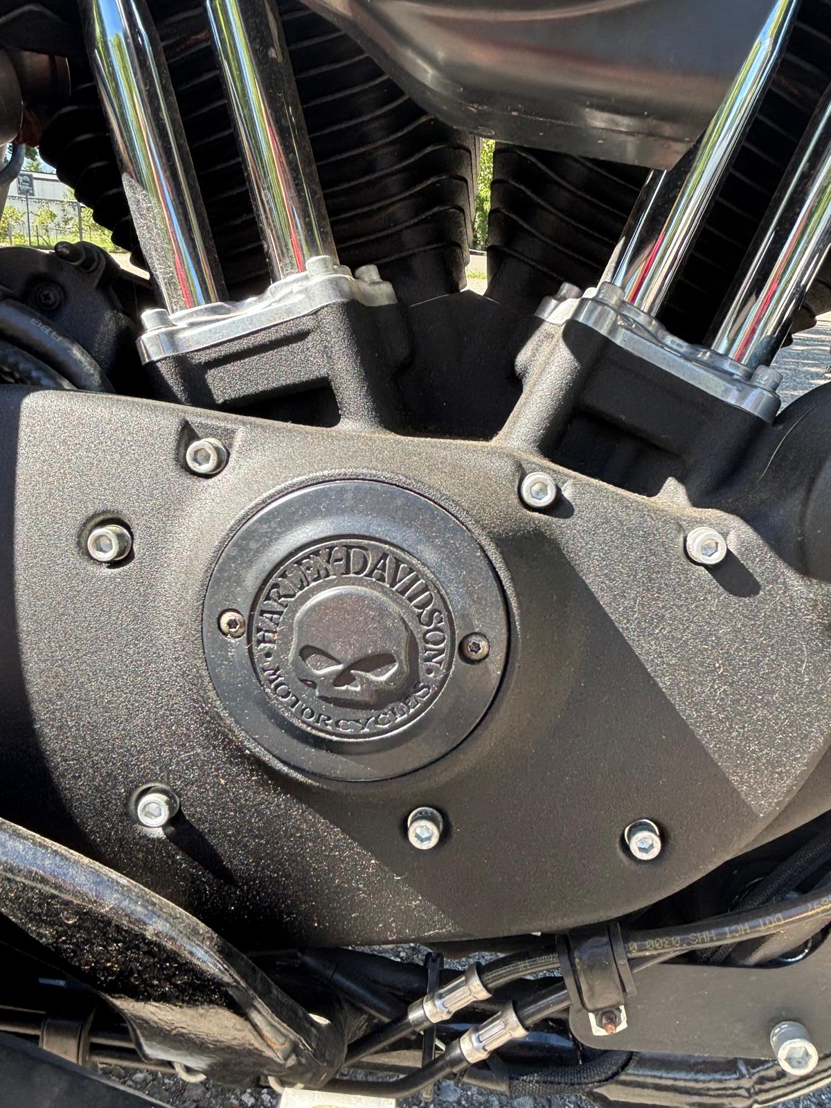 HARLEY-DAVIDSON XL 883 N Sportster Iron ABS-image-8
