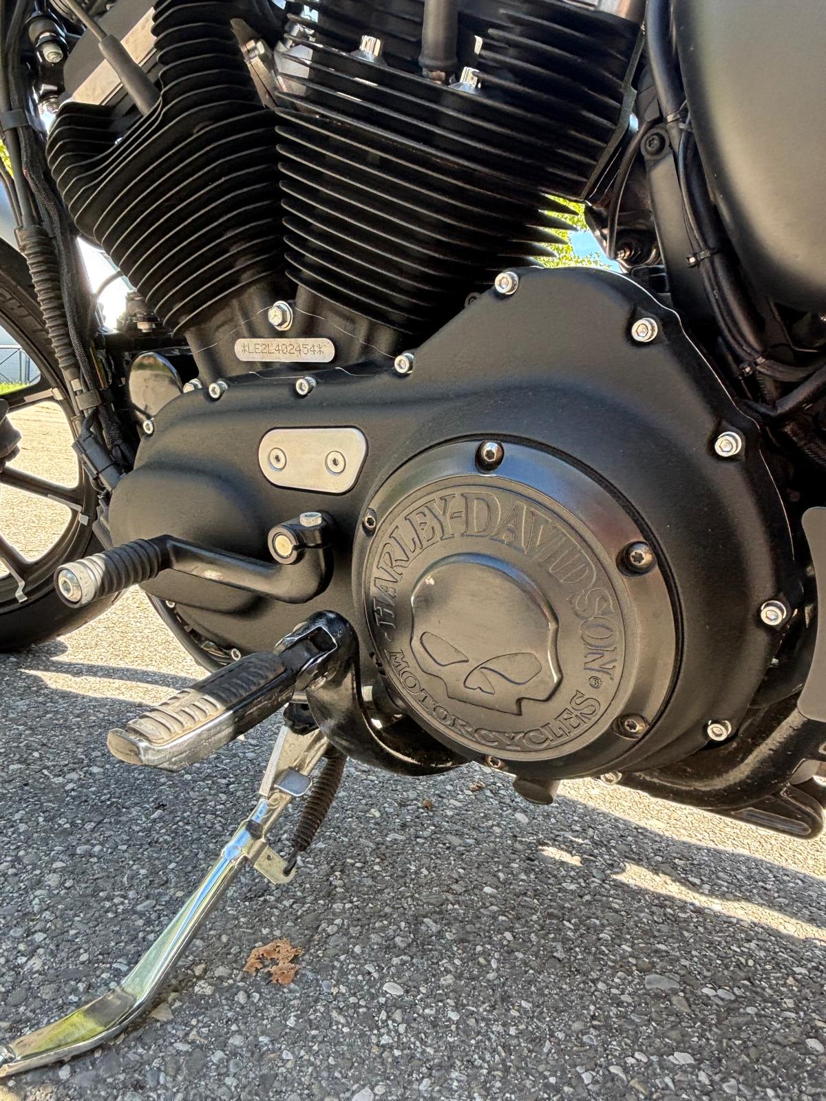 HARLEY-DAVIDSON XL 883 N Sportster Iron ABS-image-9