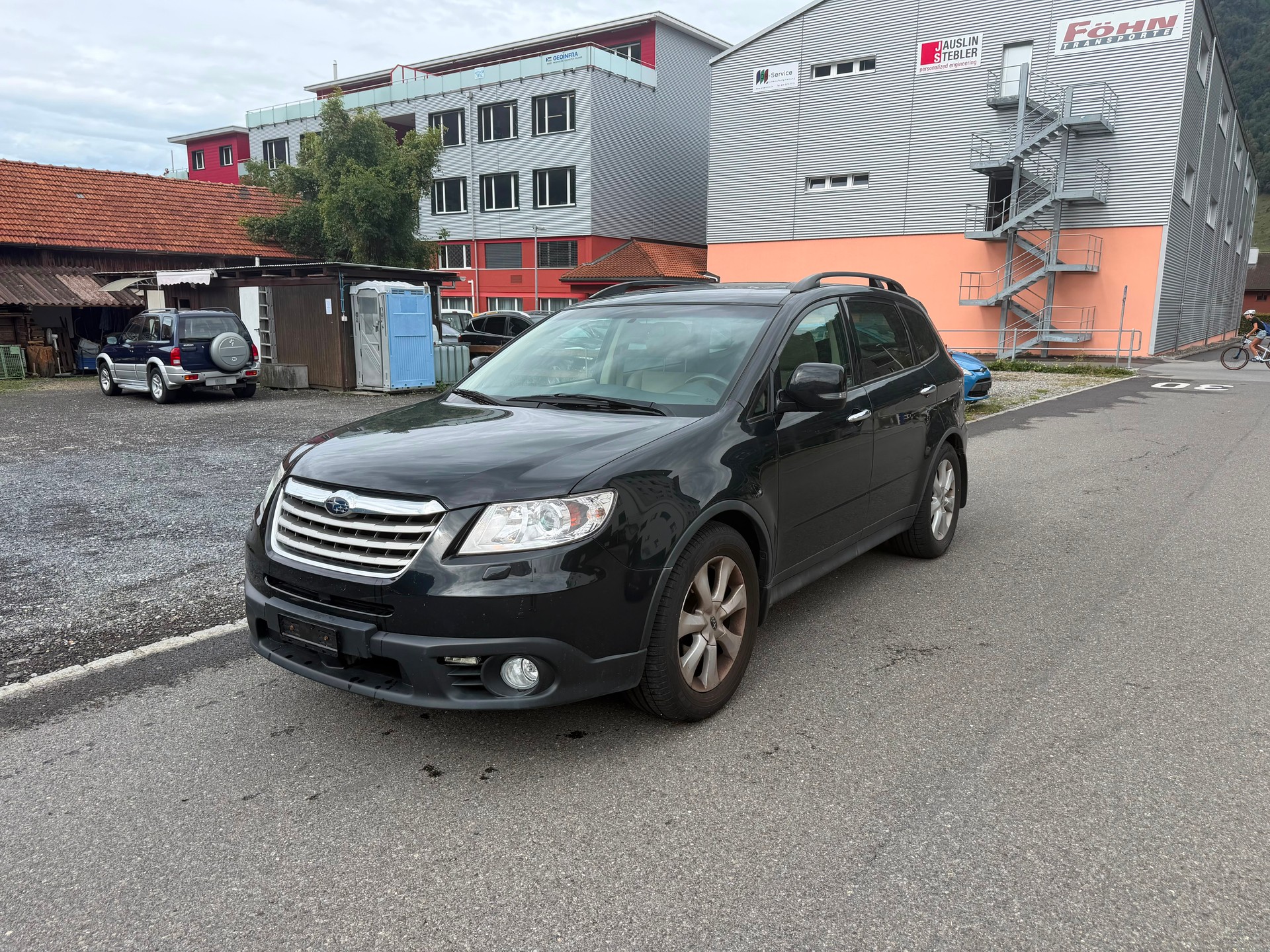 SUBARU Tribeca 3.6 AWD Executive-showroom-element-1