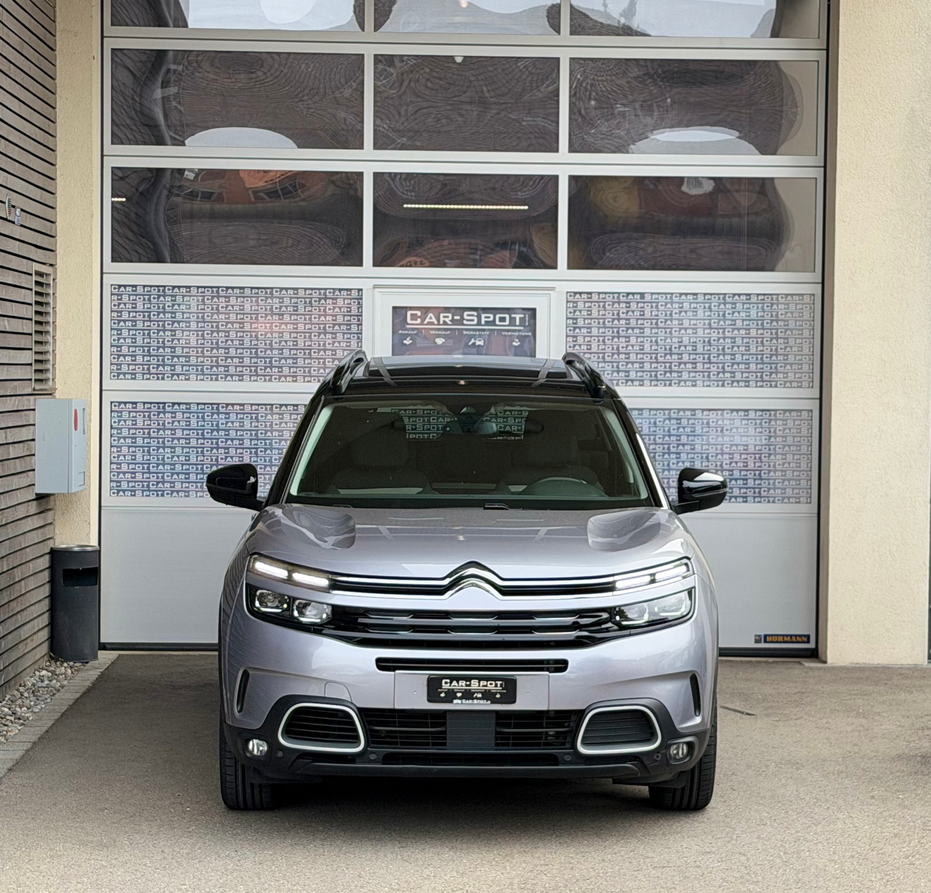 CITROEN C5 Aircross 2.0 BlueHD Shine EAT8-showroom-element-1