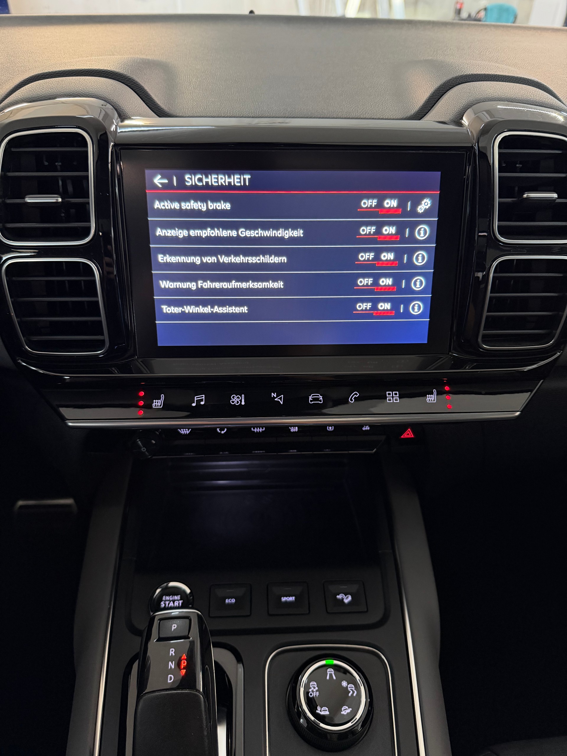CITROEN C5 Aircross 2.0 BlueHD Shine EAT8-image-20