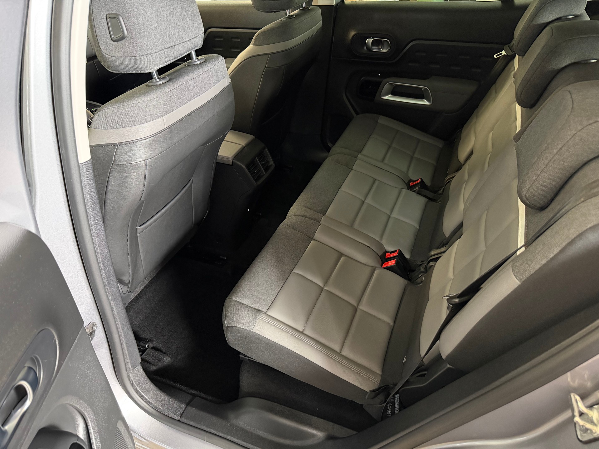 CITROEN C5 Aircross 2.0 BlueHD Shine EAT8-image-22