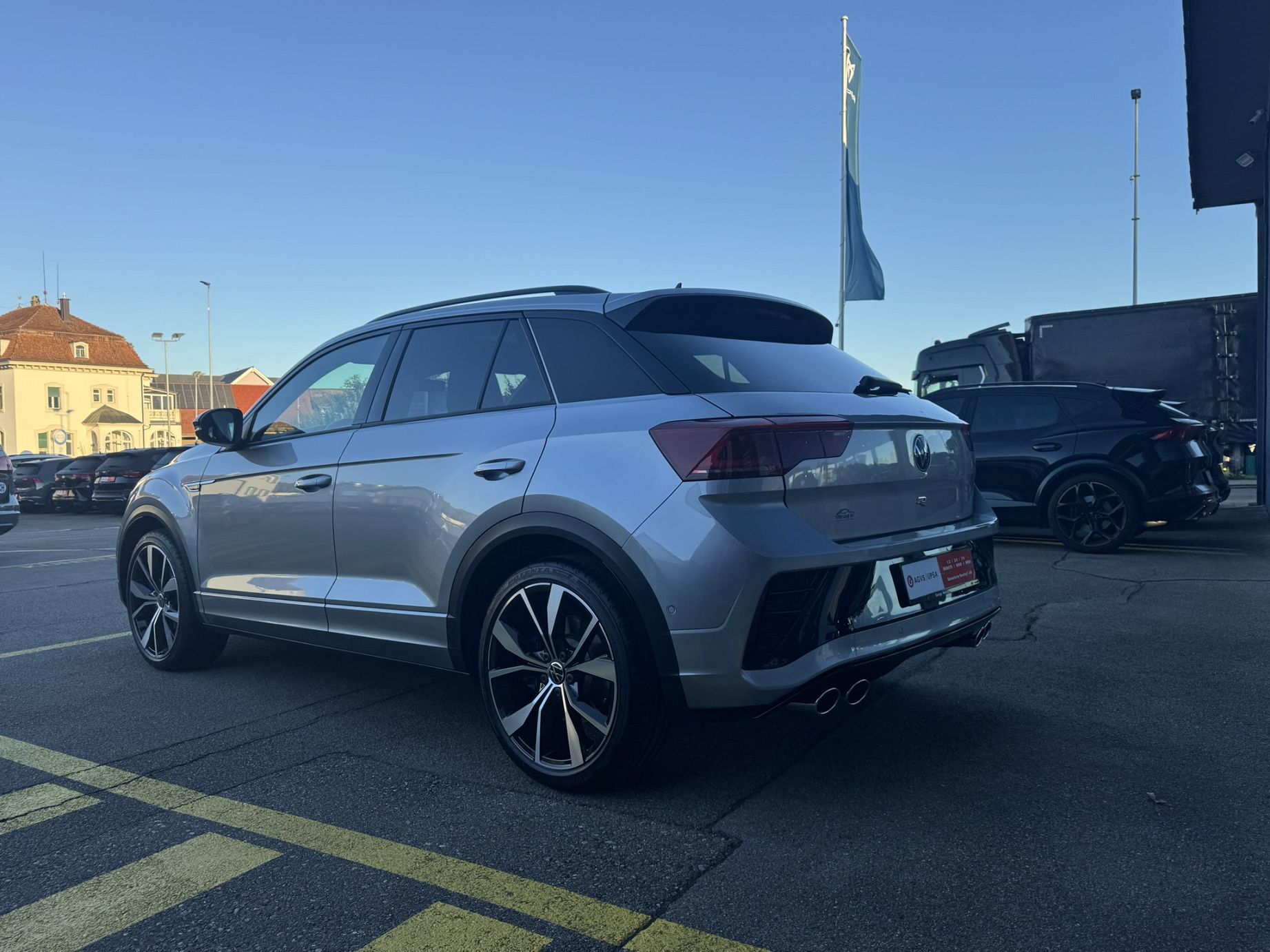 VW T-Roc 2.0 TSI R DSG 4Motion-showroom-element-3