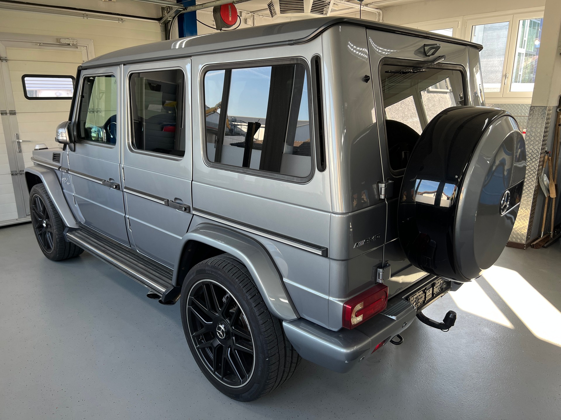 MERCEDES-BENZ G 63 AMG Speedshift Plus 7G-Tronic-image-2