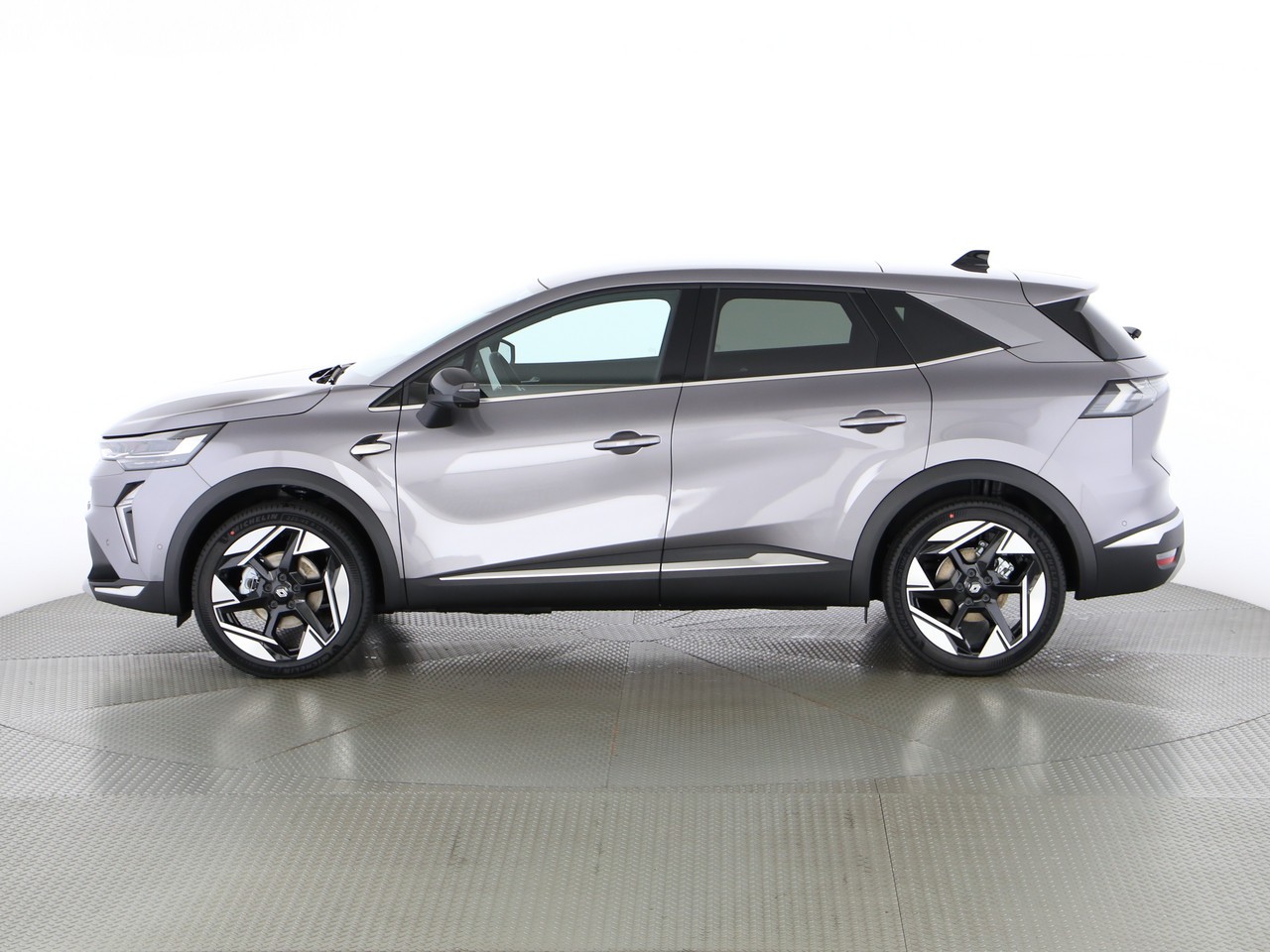 RENAULT Symbioz 1.8 E-Tech iconic-showroom-element-1