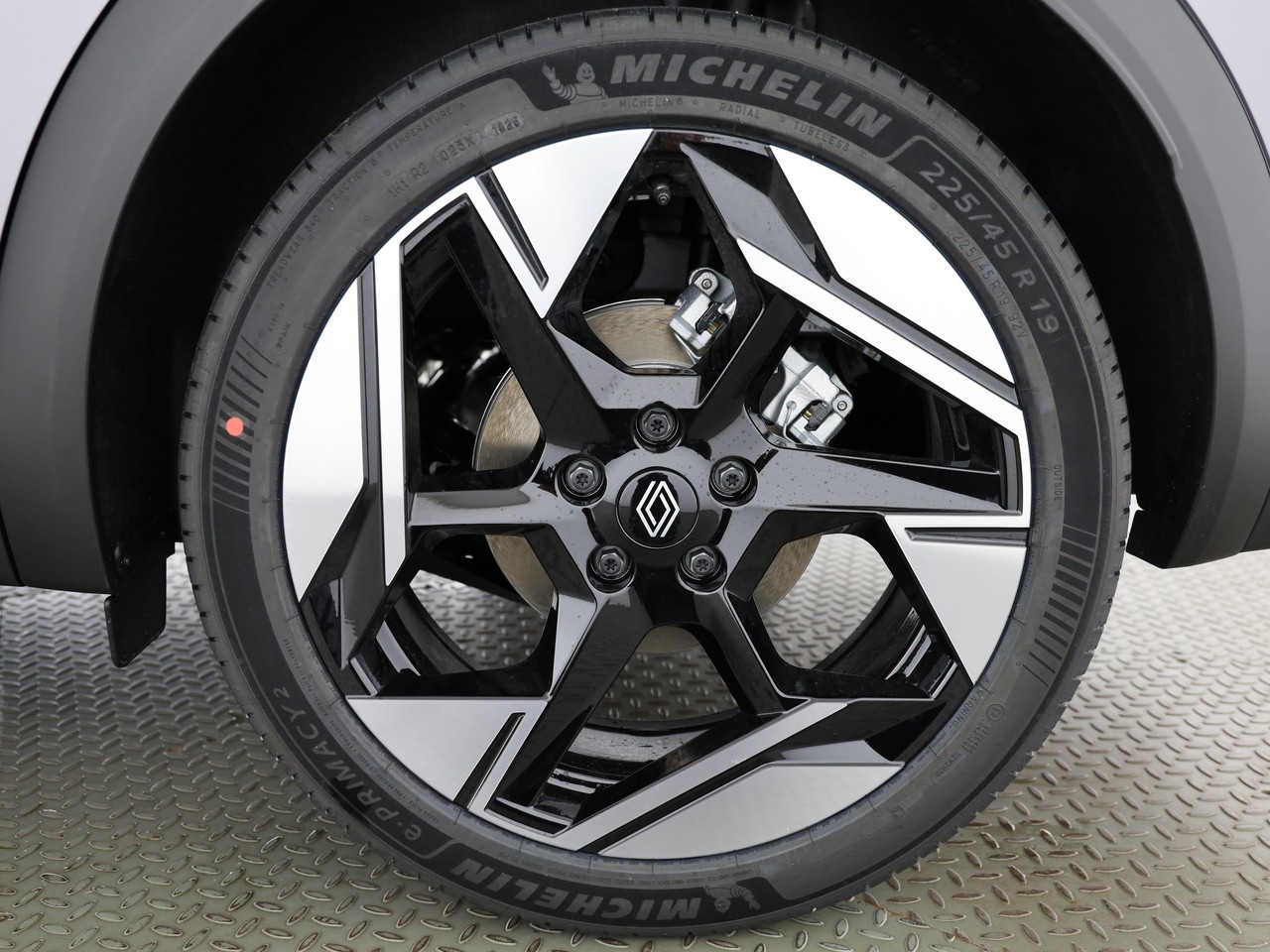 RENAULT Symbioz 1.8 E-Tech iconic-showroom-element-3