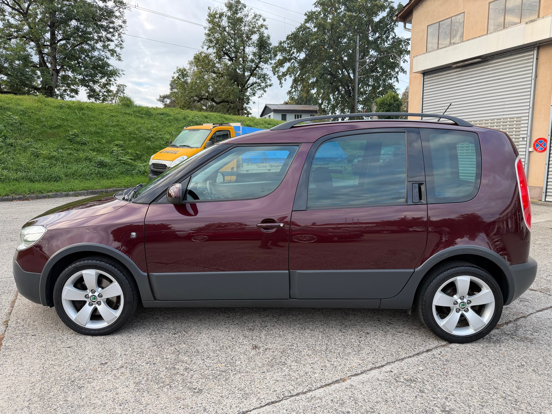 SKODA Roomster 1.2 TSI Scout DSG-showroom-element-1