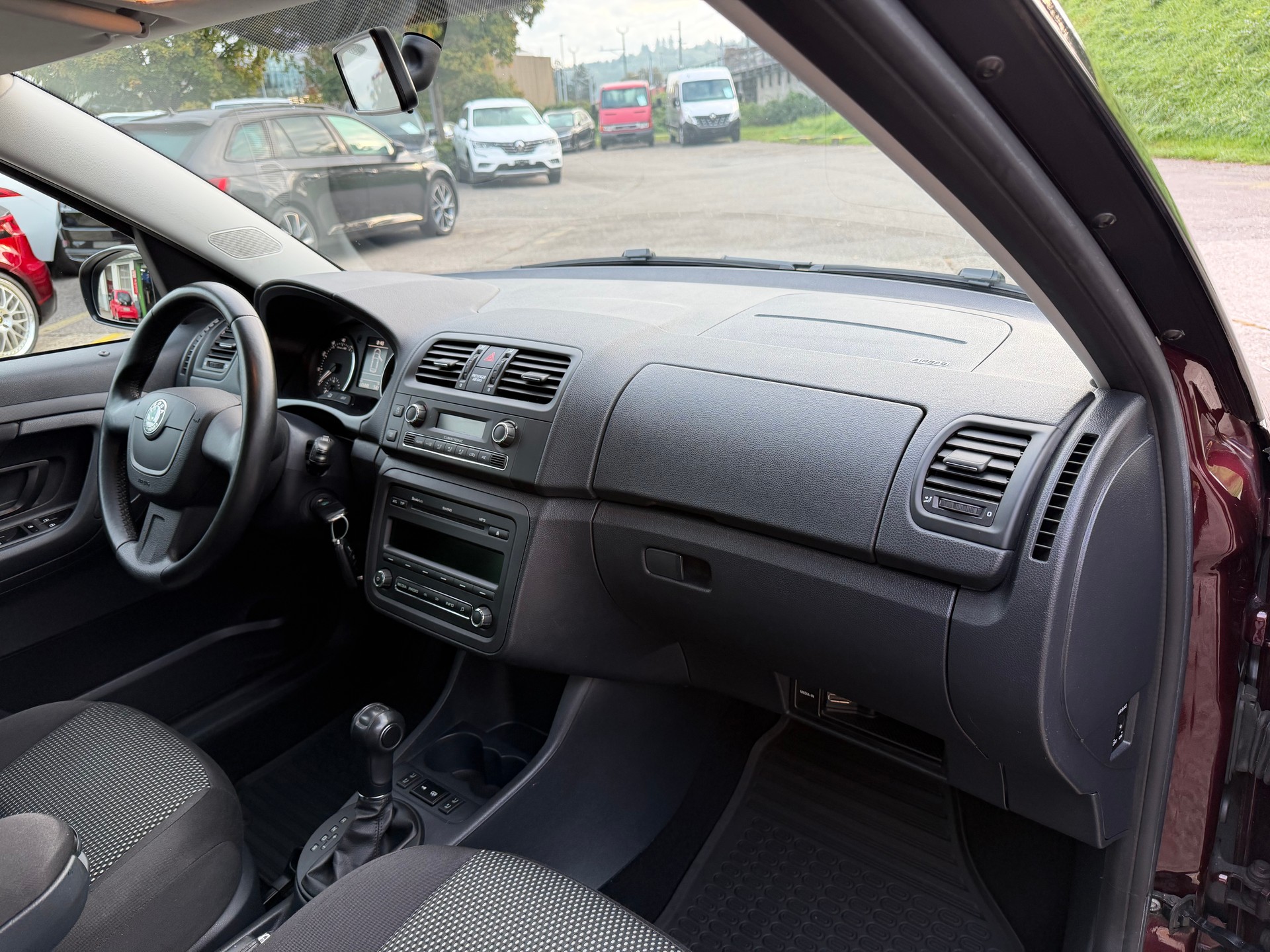 SKODA Roomster 1.2 TSI Scout DSG-image-15