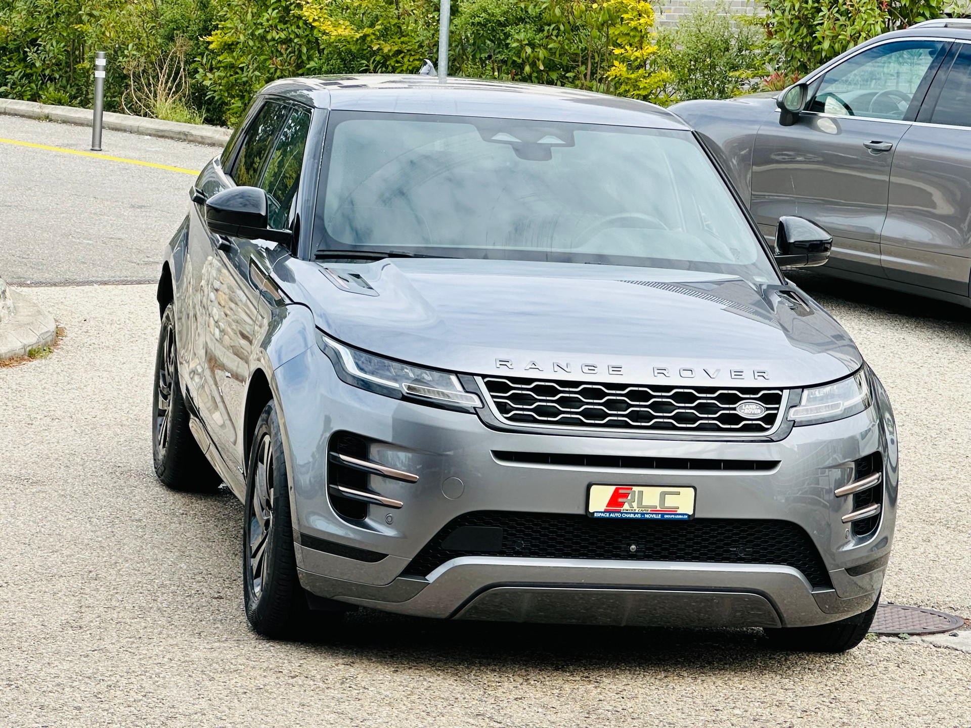 LAND ROVER Range Rover Evoque R-Dynamic D 165 MHEV HSE AT9-showroom-element-3